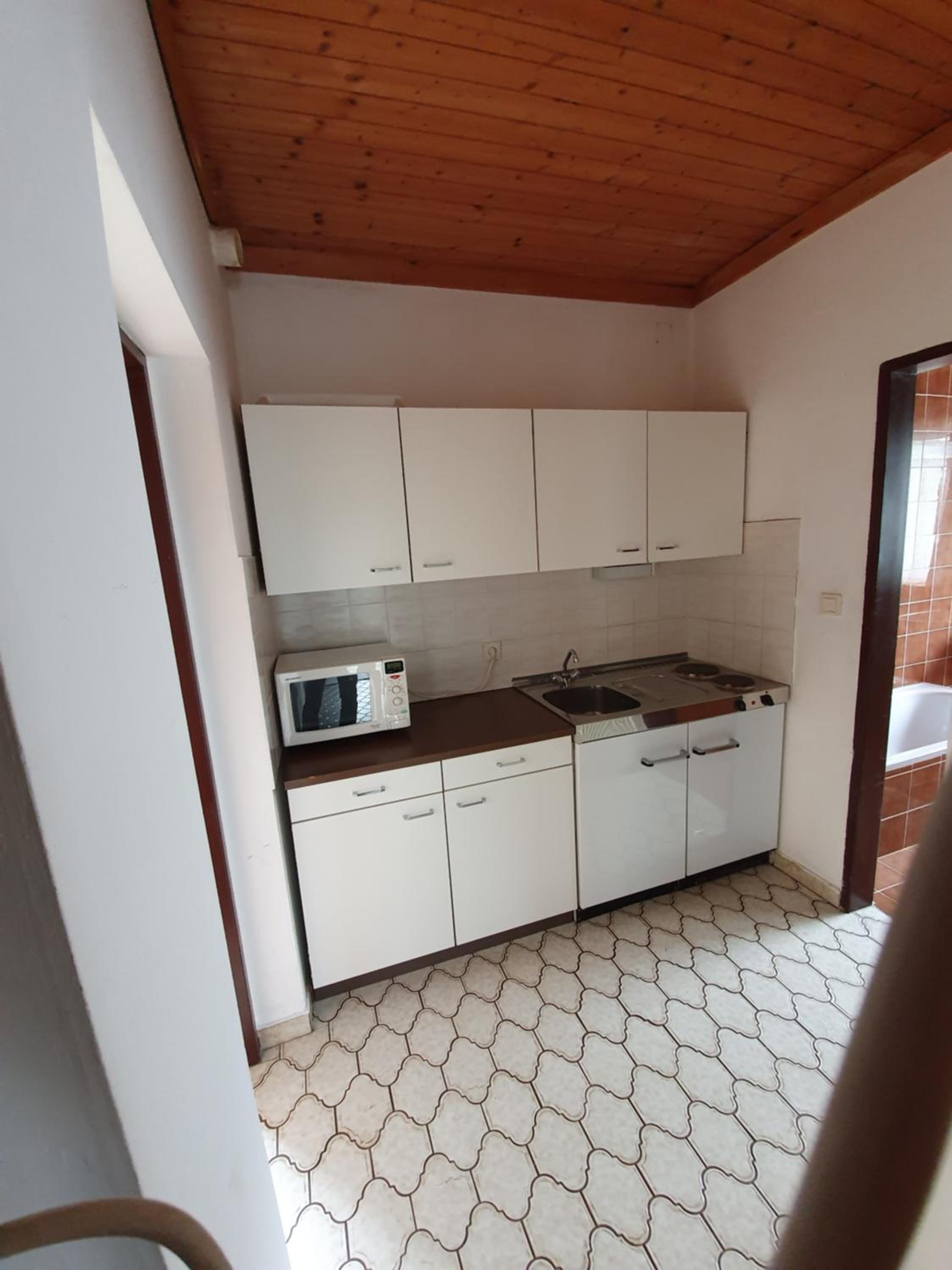 One-Bedroom Apartment with Balcony photo 2