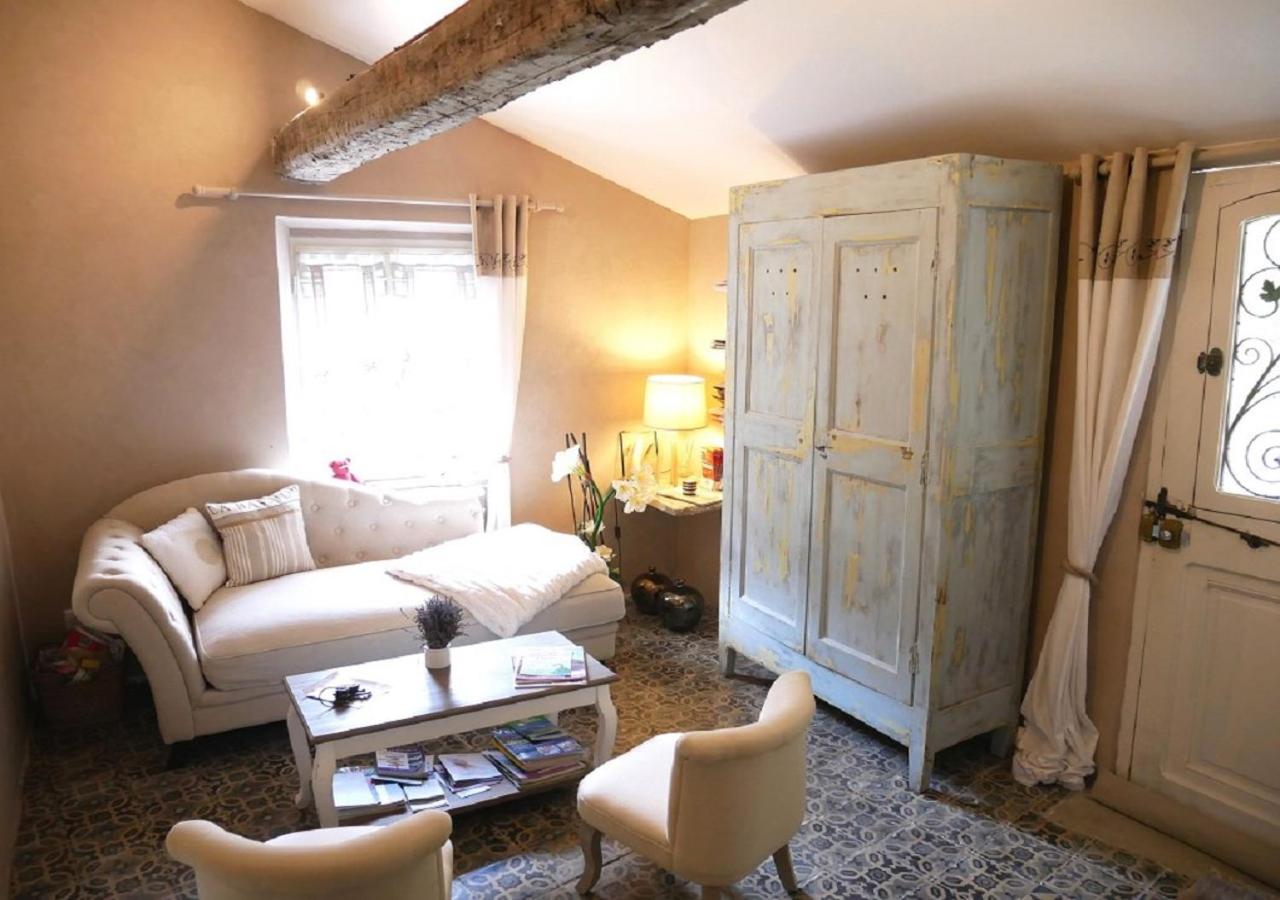 Double Room with Garden View photo 3