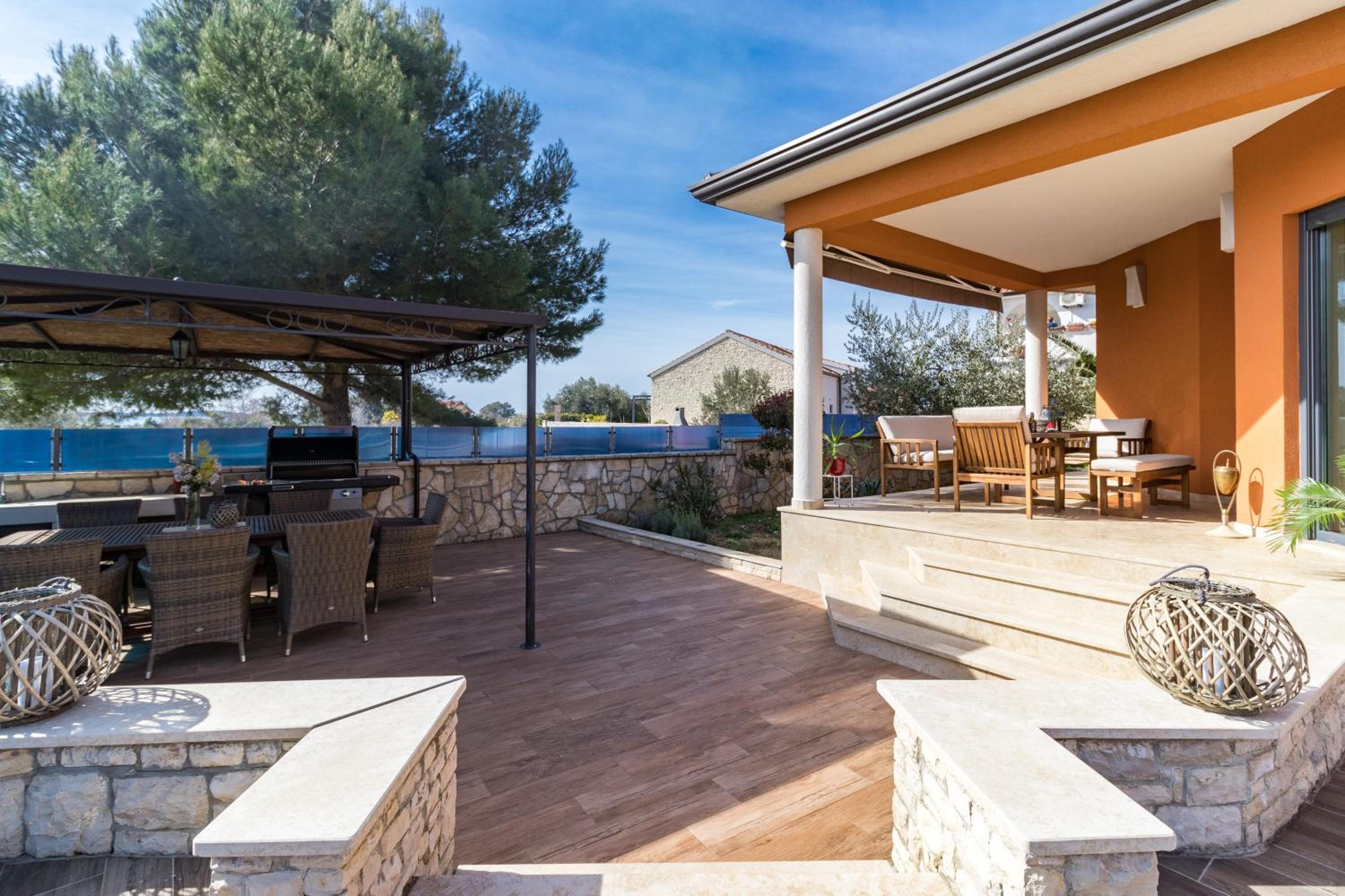 Villa with Private Pool photo 3