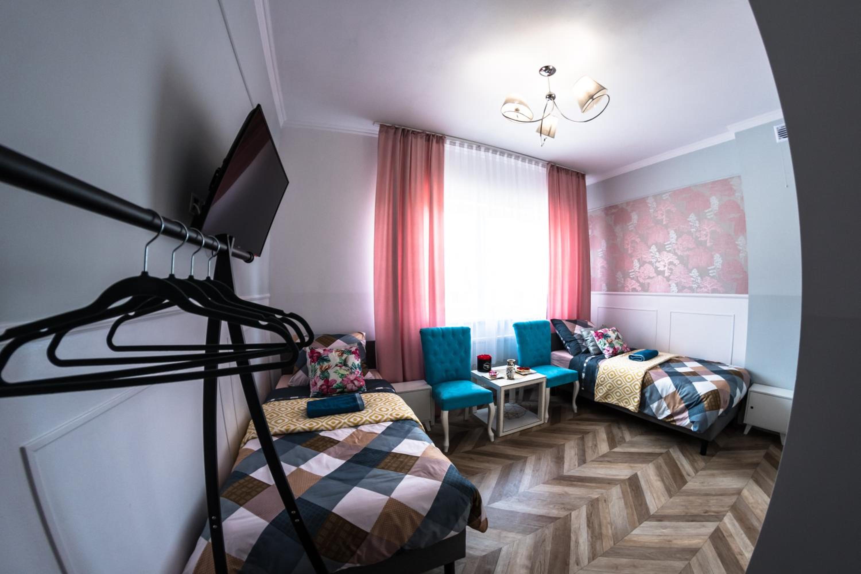 Deluxe Twin Room - Photo 7