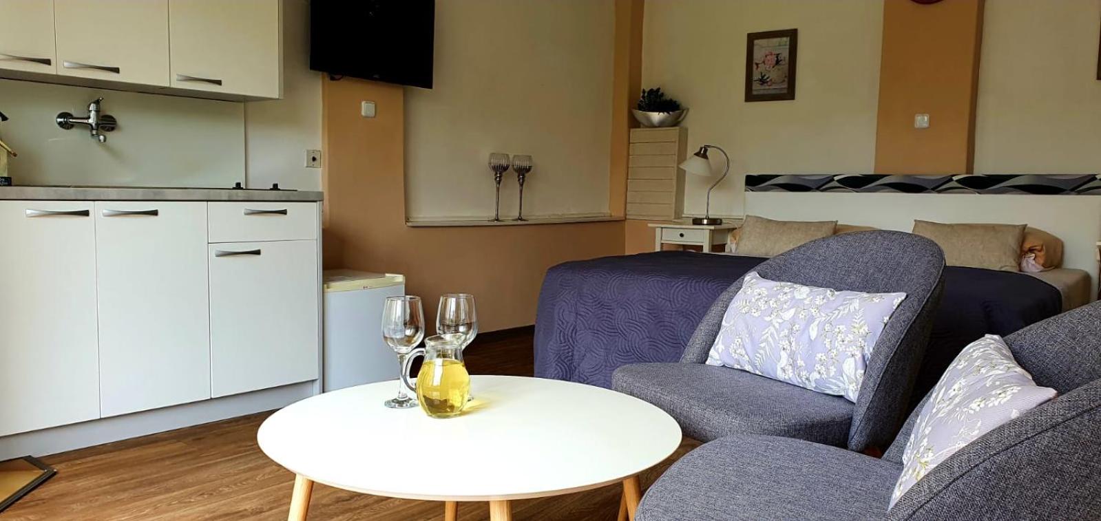 Budget Double Room photo 1