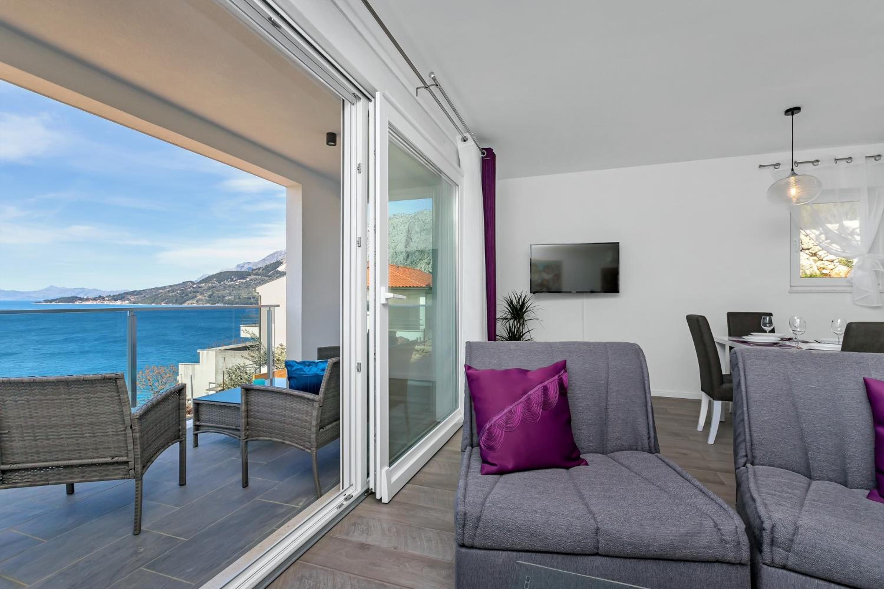 Apartment with Balcony
