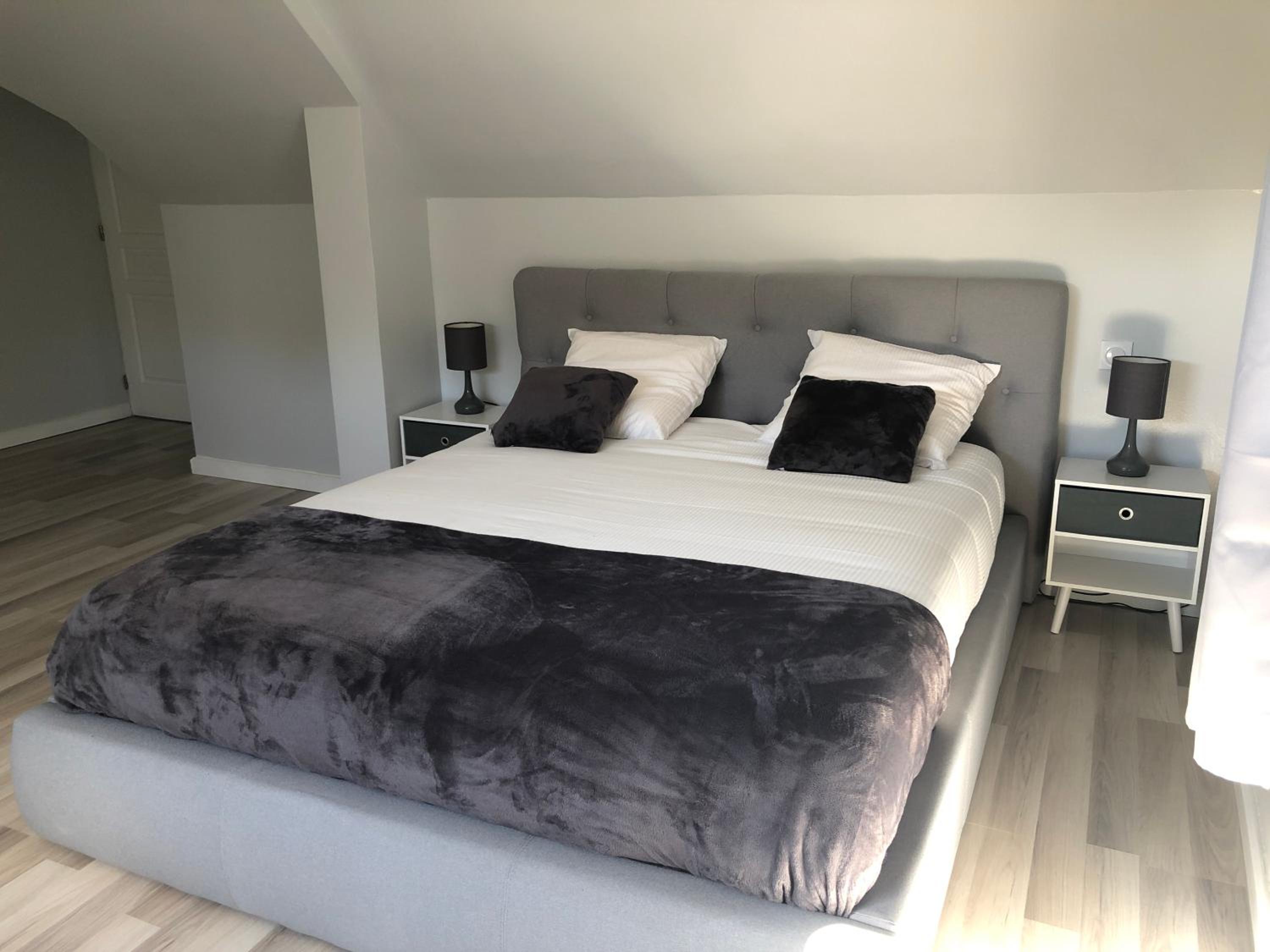 Superior King Room