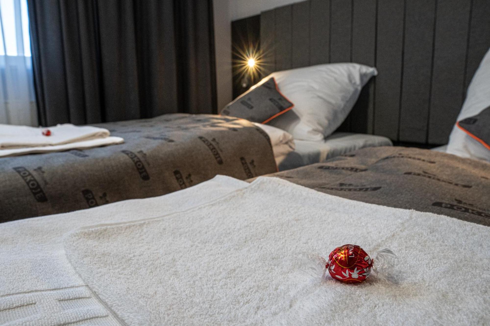 Large Double or Twin Room