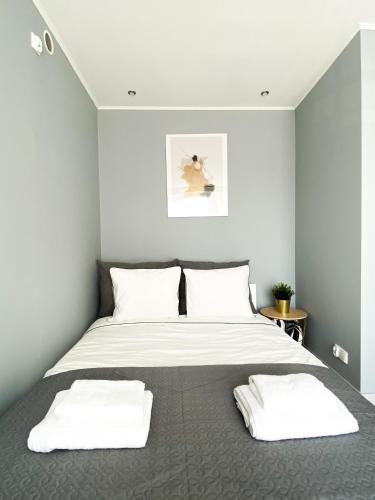 Deluxe Double Room with Balcony photo 2