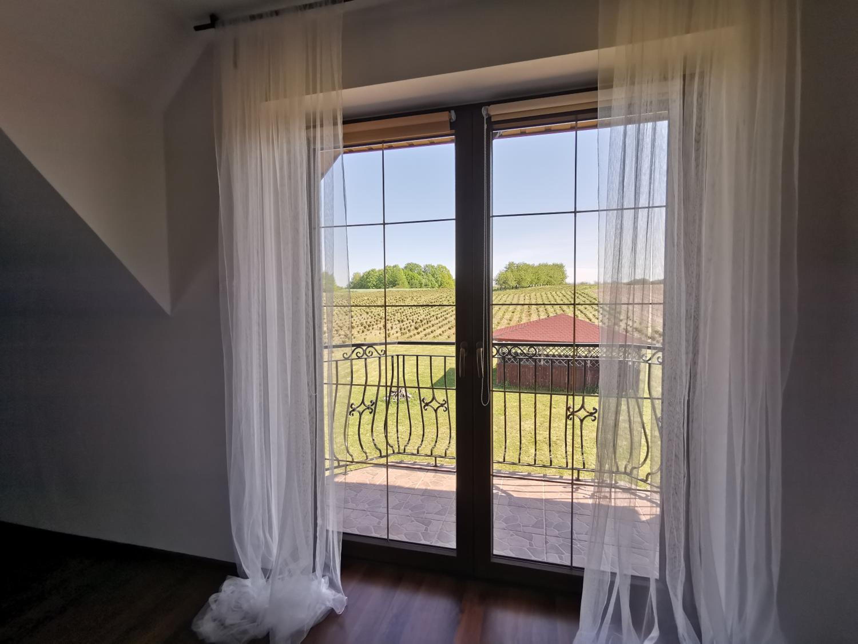 King Room with Garden View - Photo 4