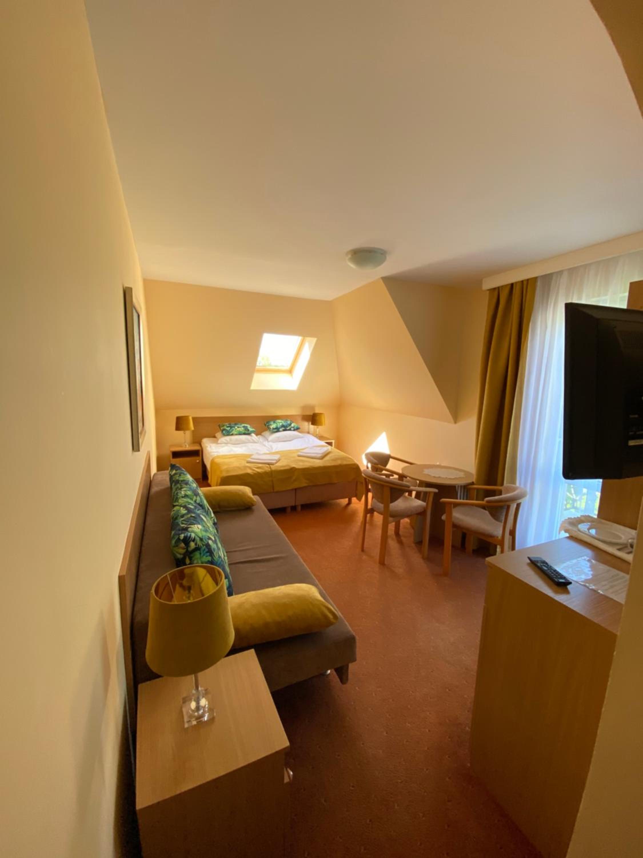 Triple Room with Balcony