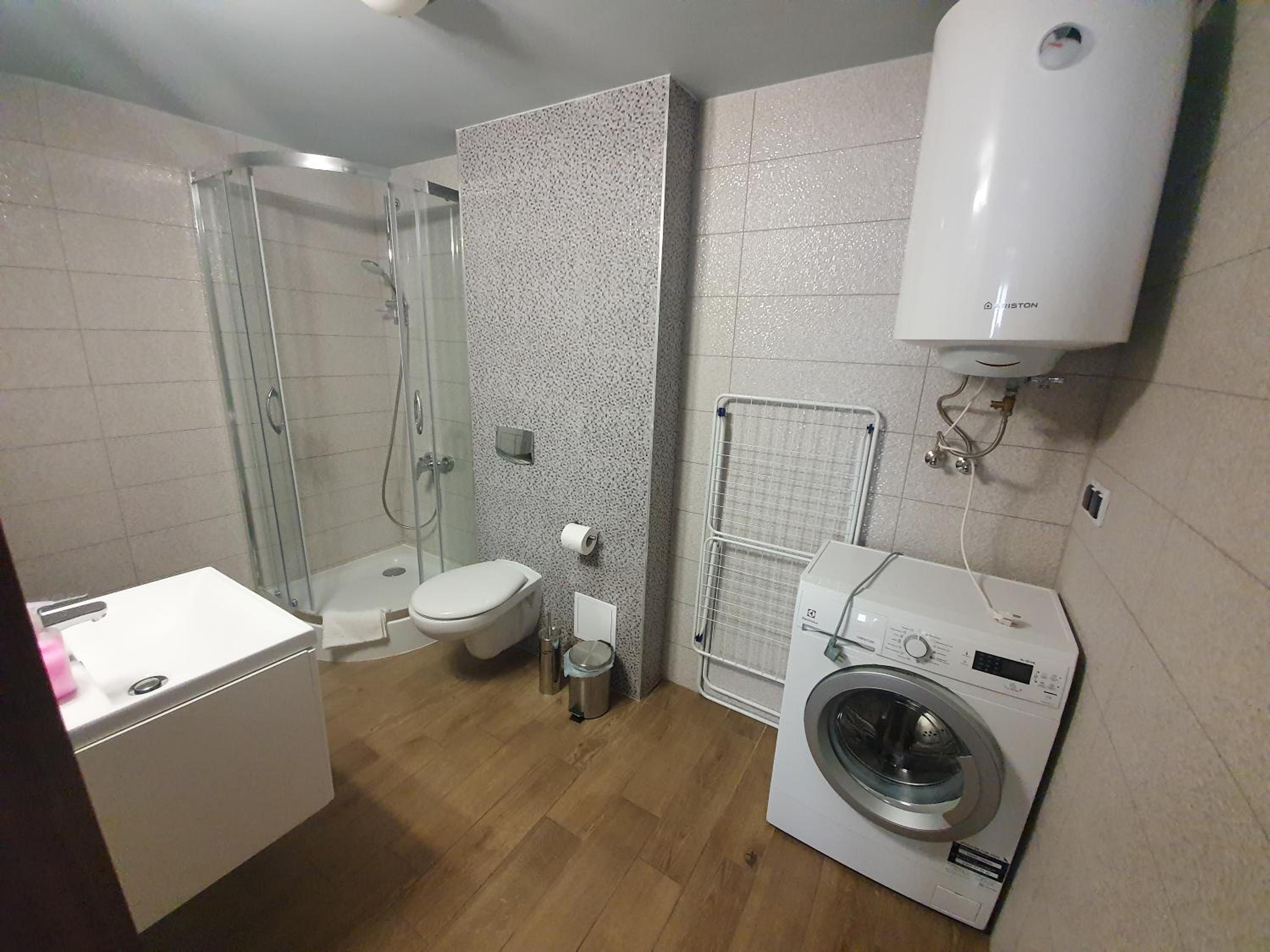 Two-Bedroom Apartment - Photo 12