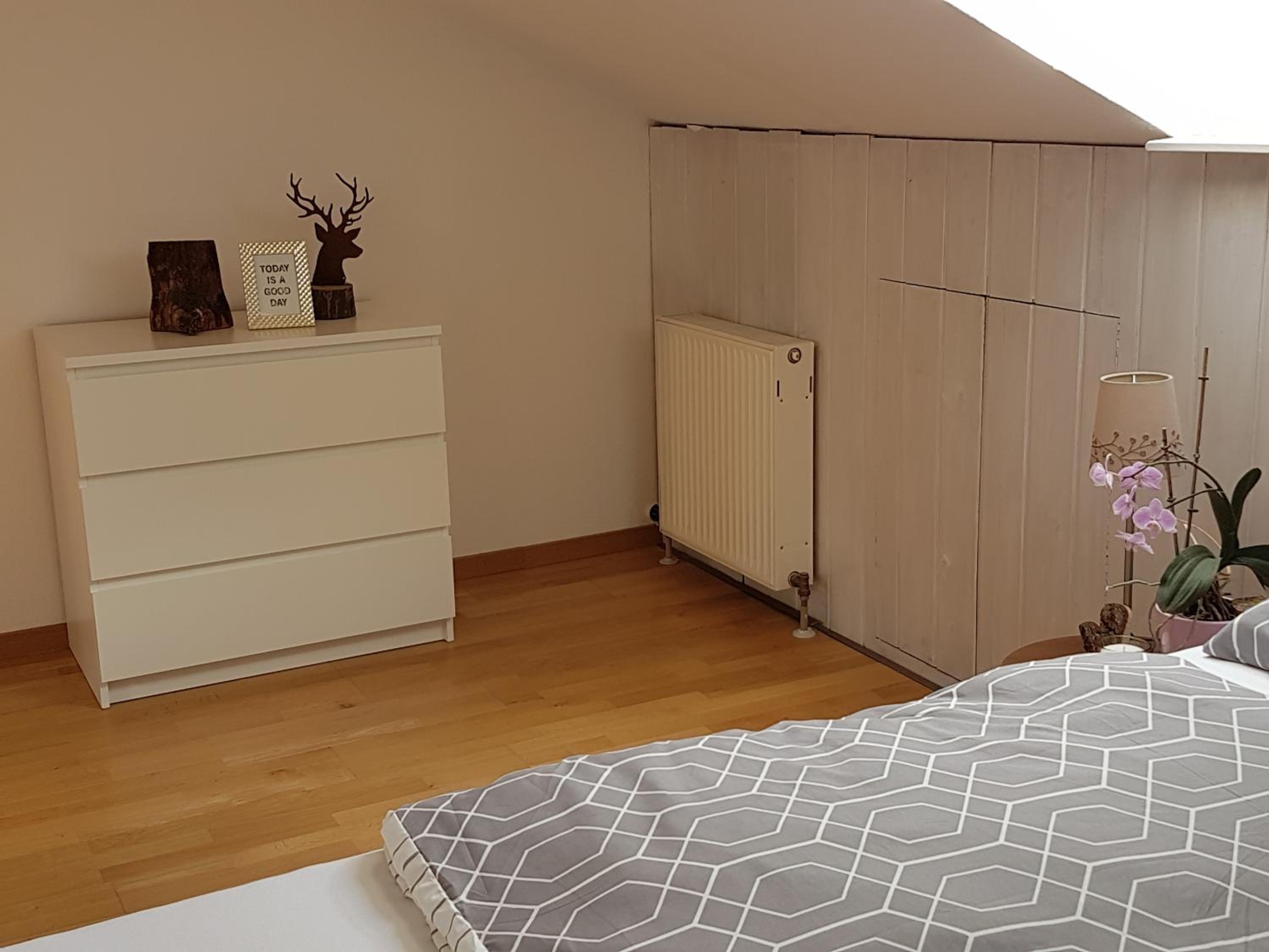 One-Bedroom Apartment - Photo 6