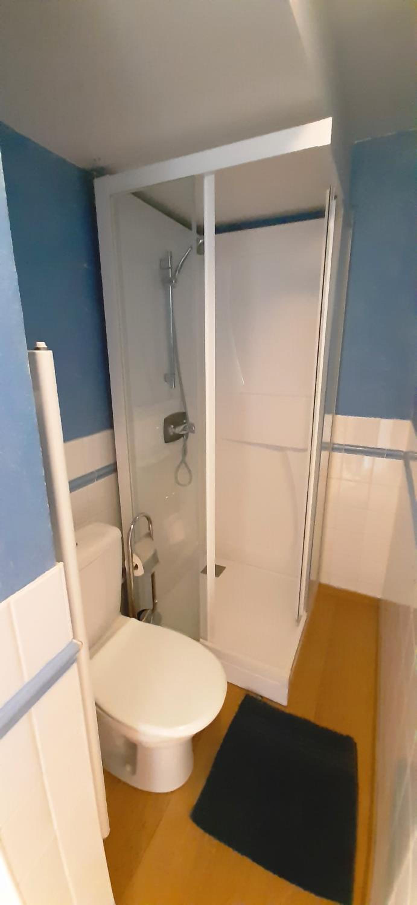 Small Double Room - Photo 3