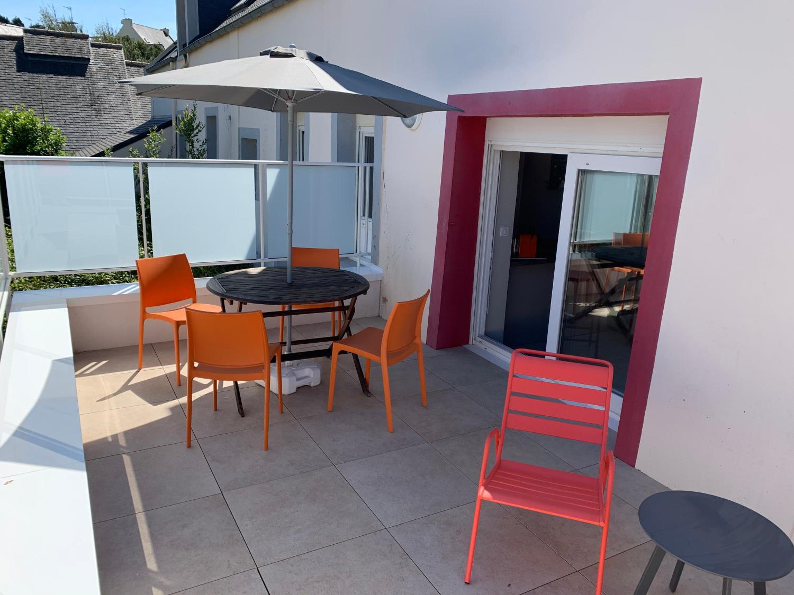 Apartment with Terrace