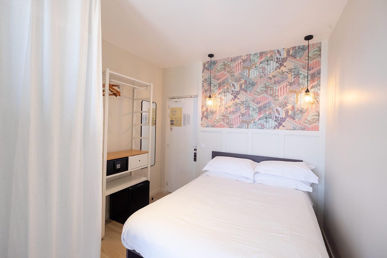Double Room with Balcony and Sea View - Photo 5