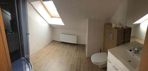 Triple Room with Private Bathroom