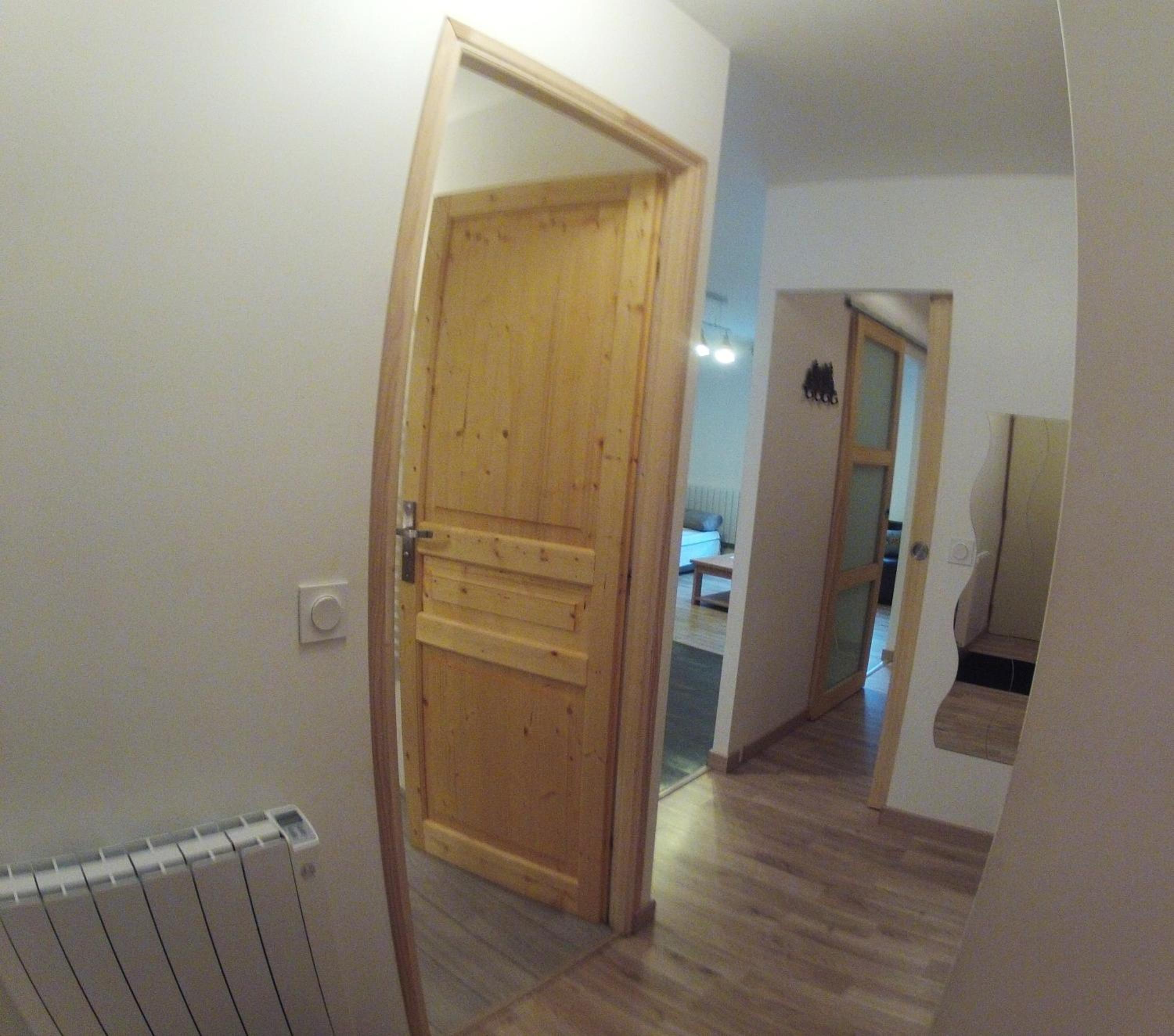 Two-Bedroom Apartment (6 Adults)