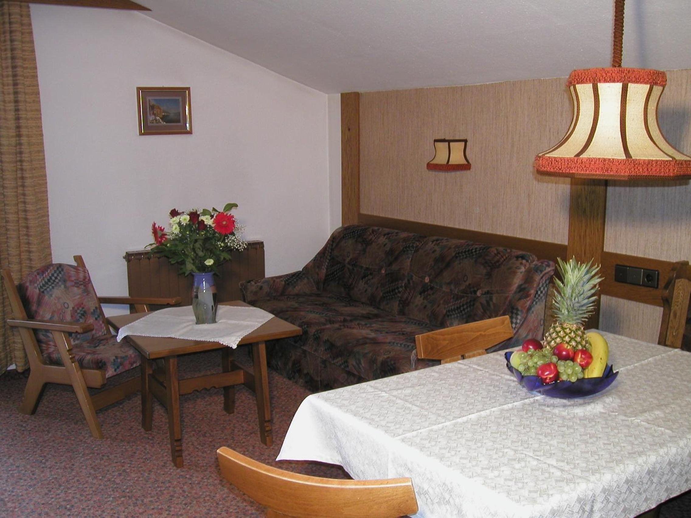 One-Bedroom Apartment with Balcony photo 2