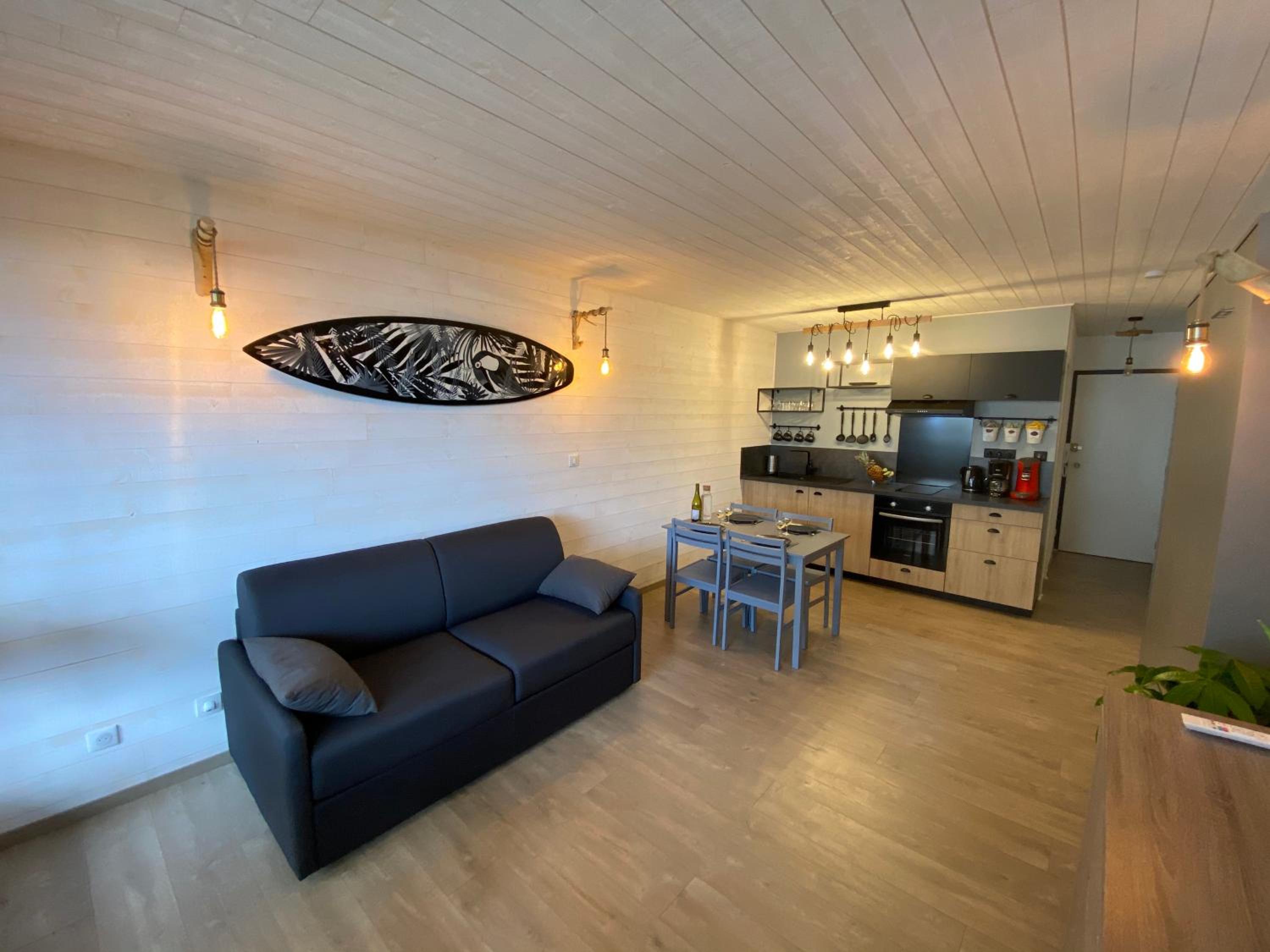 One-Bedroom Apartment