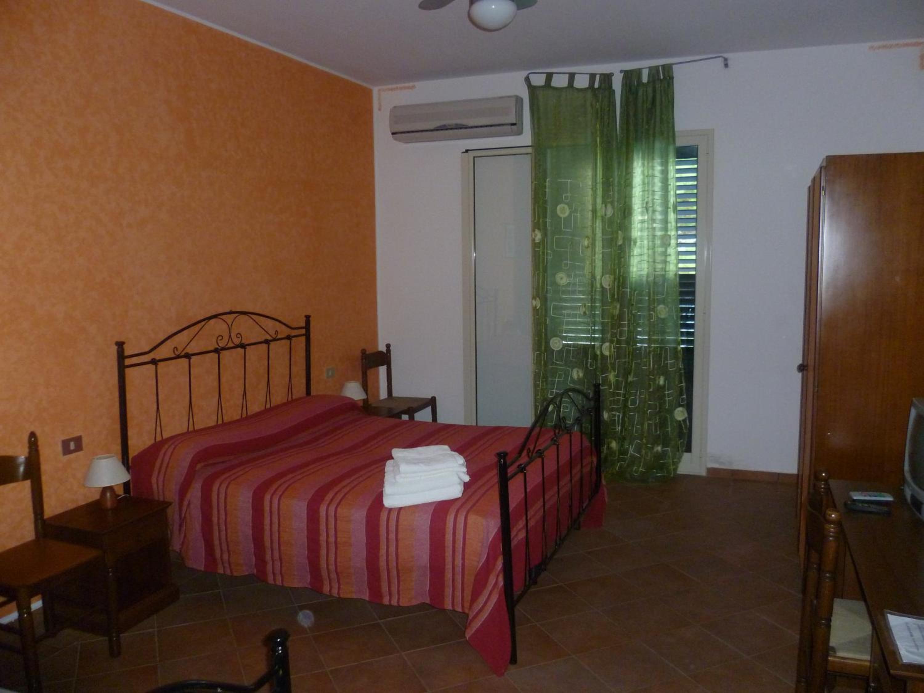 Double Room with Balcony and Sea View photo 1