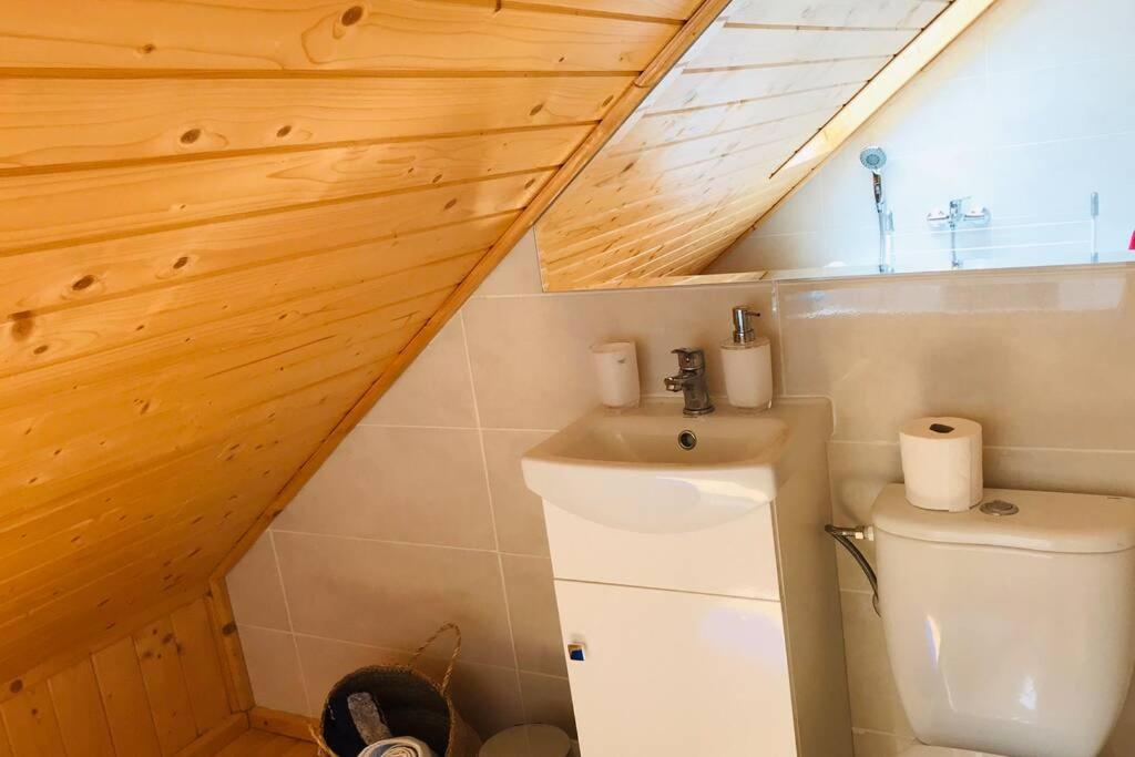 Three-Bedroom House - Photo 22