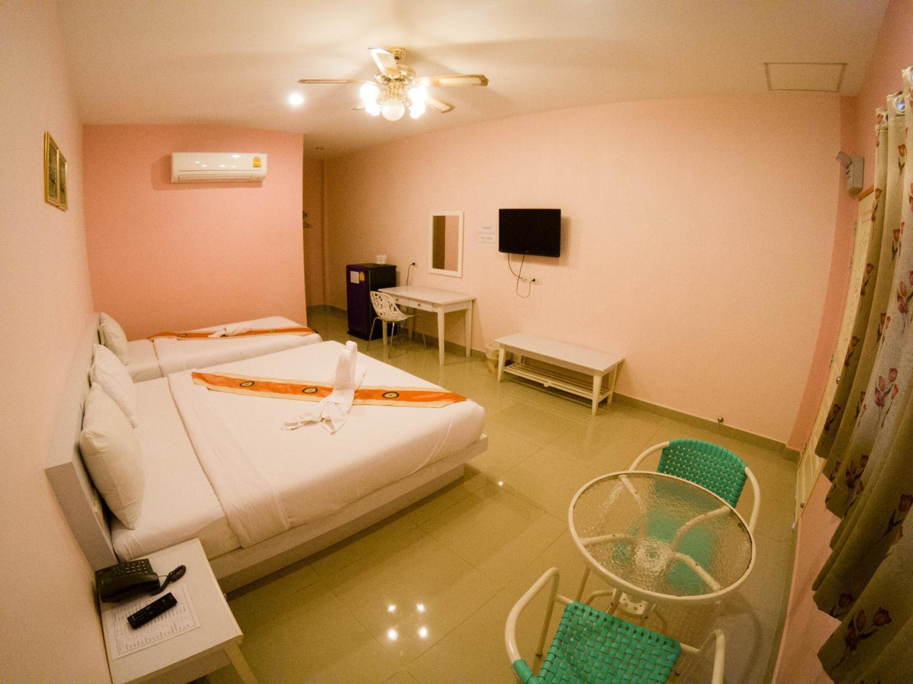 Triple Room photo 1