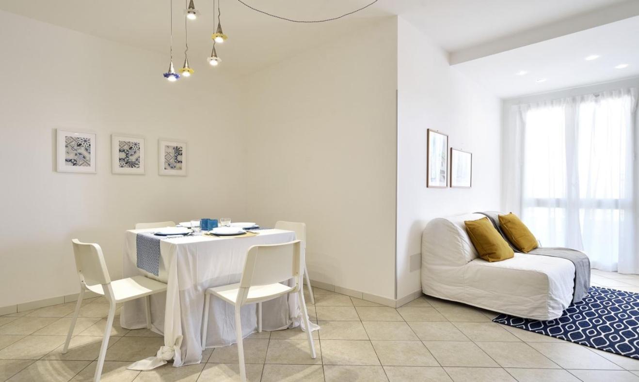 Apartment photo 2