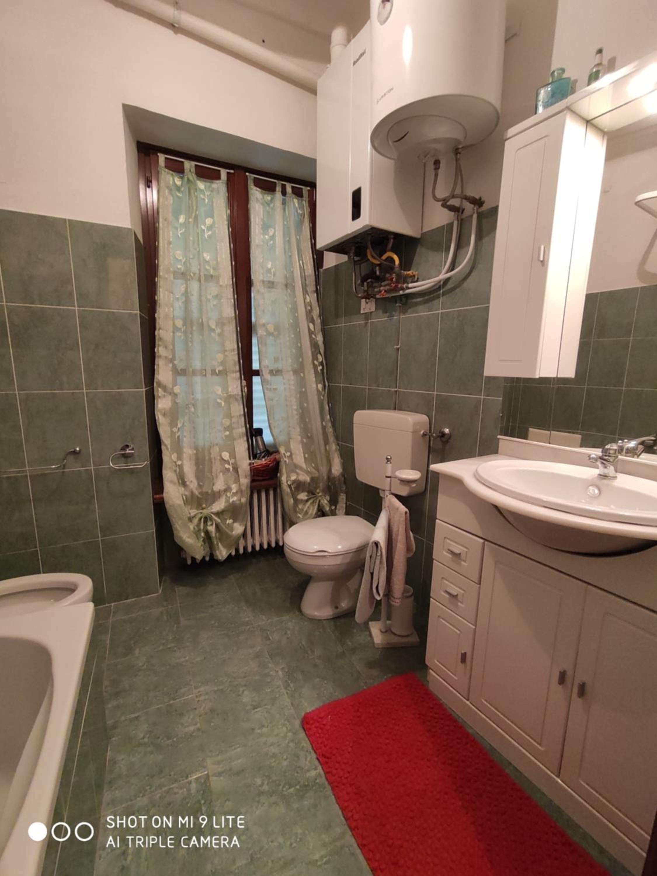 One-Bedroom Apartment - Photo 12