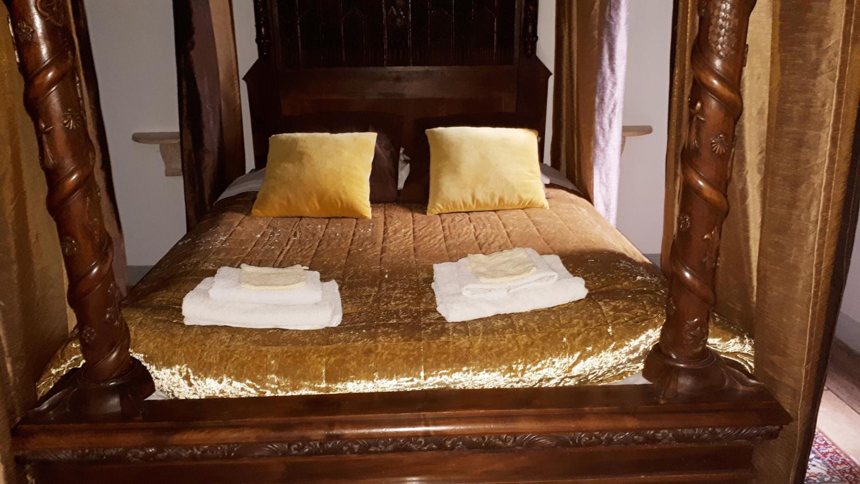 Gothic Double Room photo 1