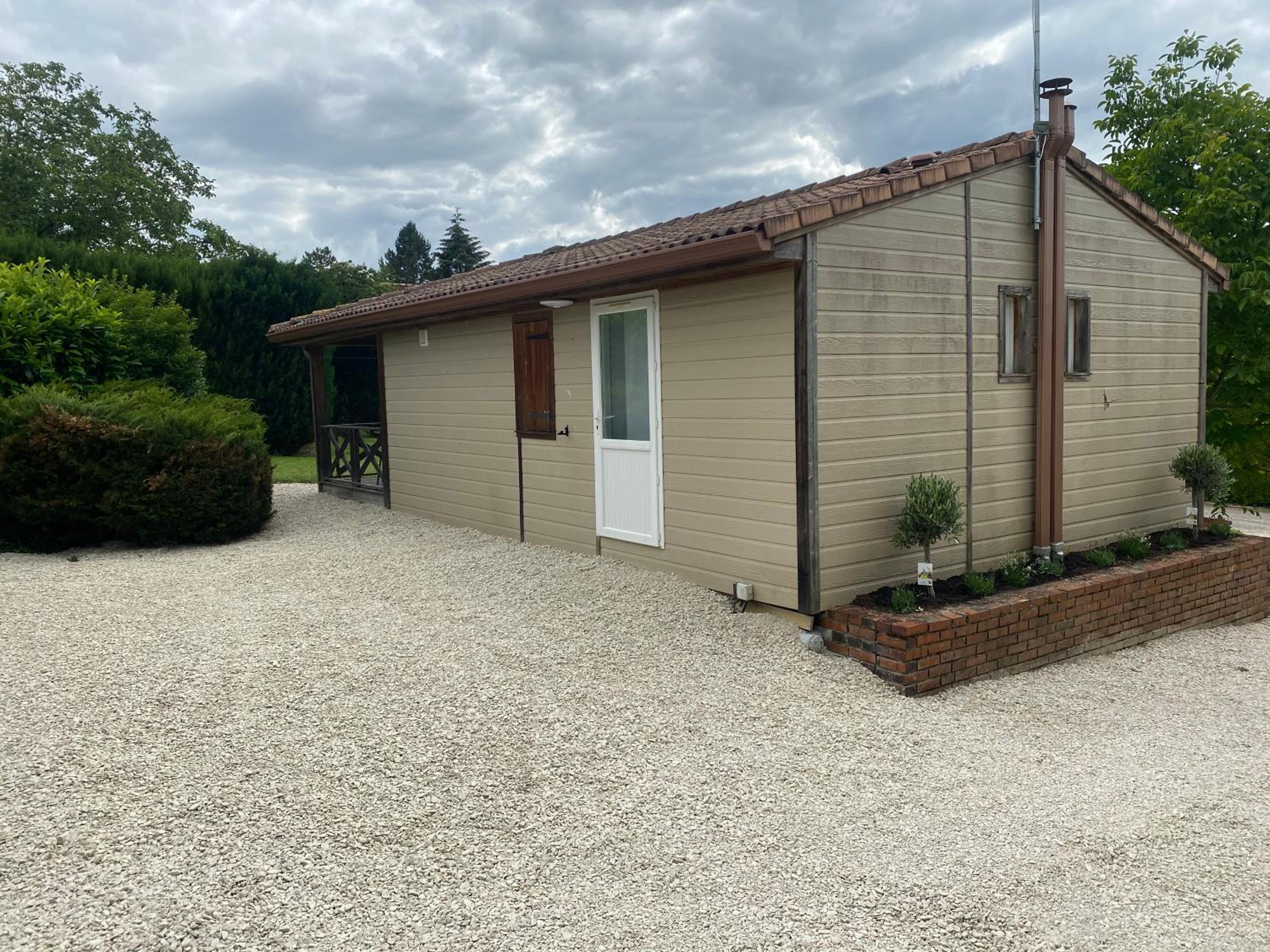 Two-Bedroom Chalet - Photo 18