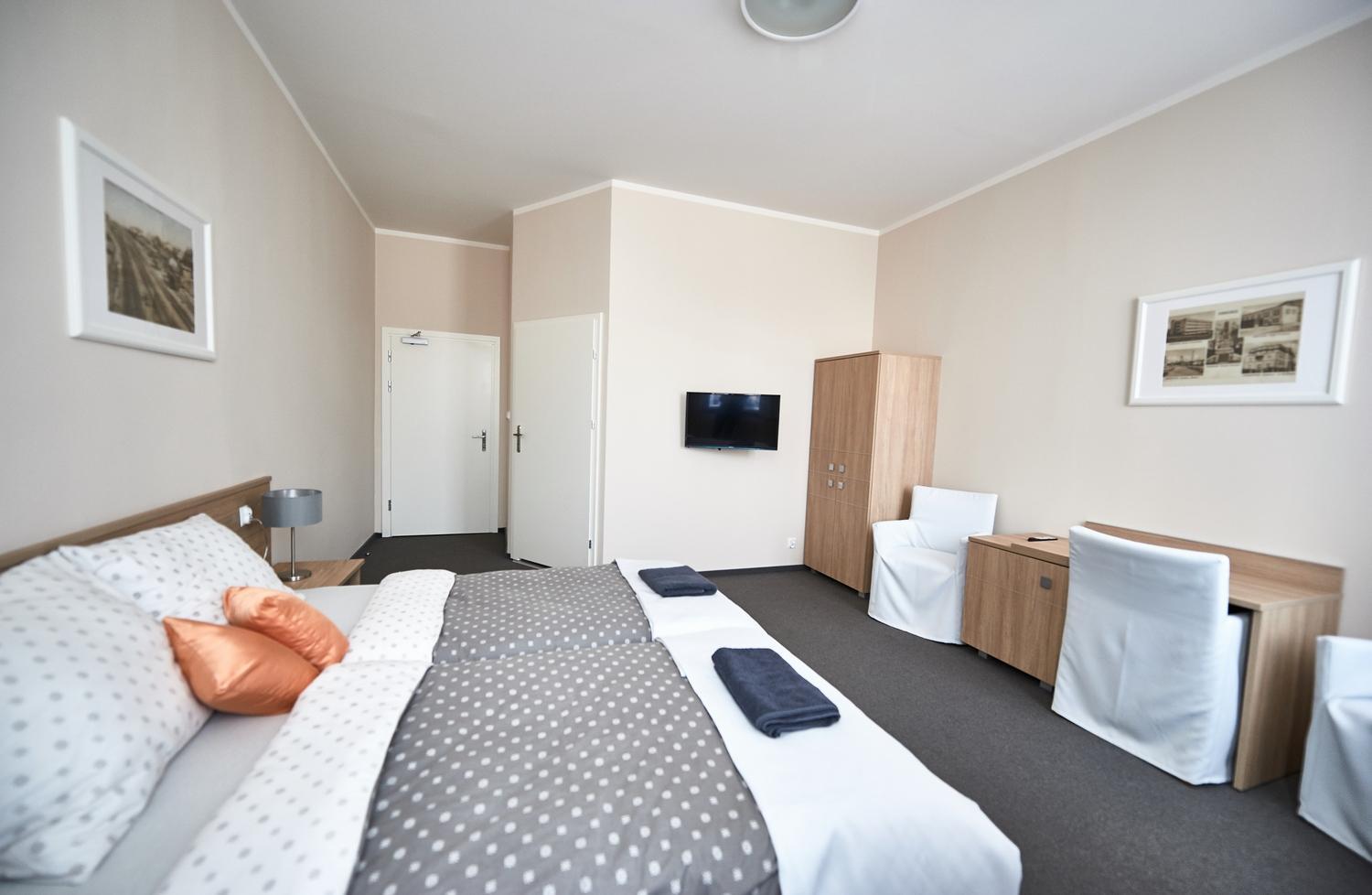 Double Room - Photo 1
