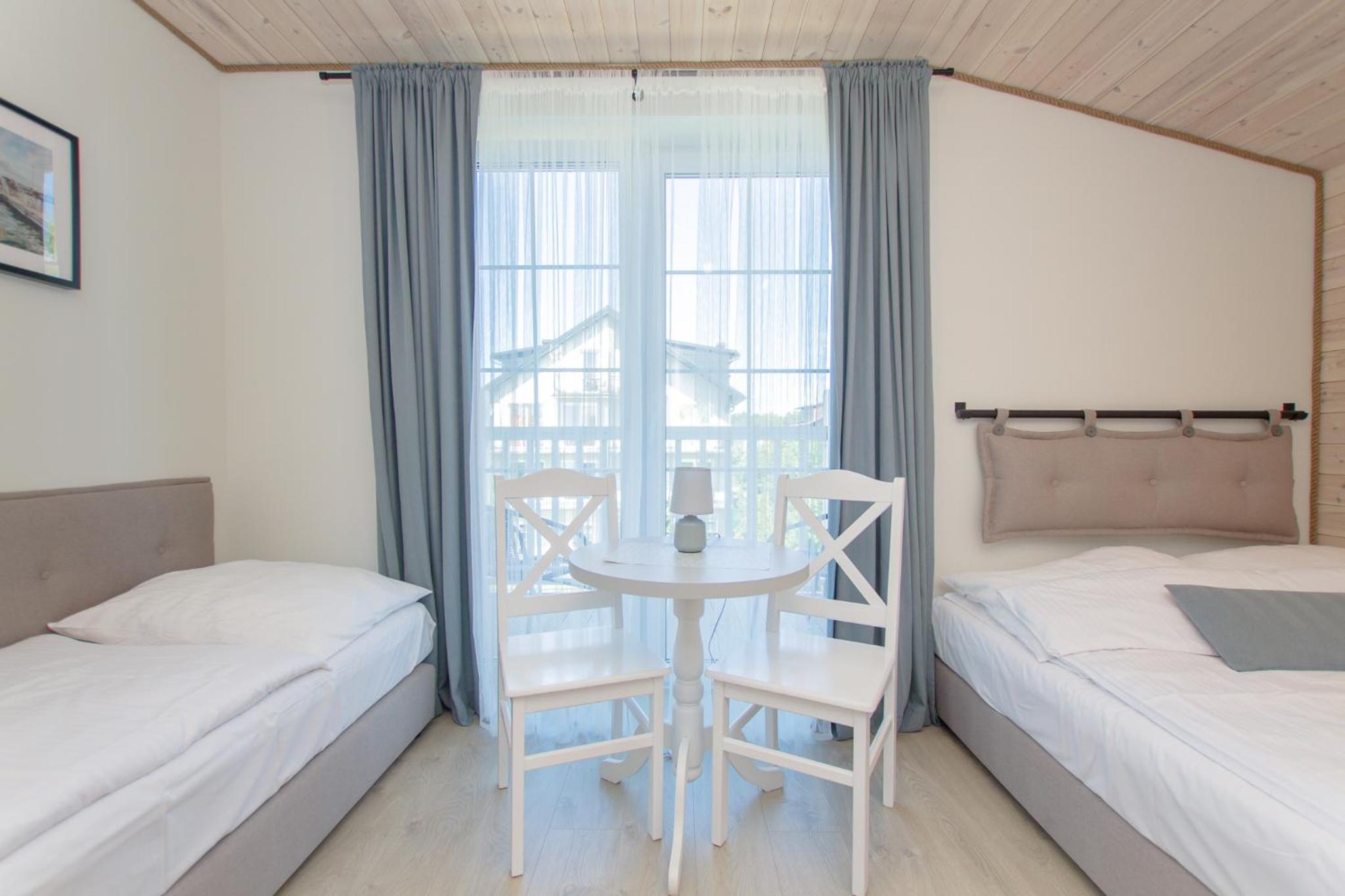 Triple Room with Bathroom photo 3