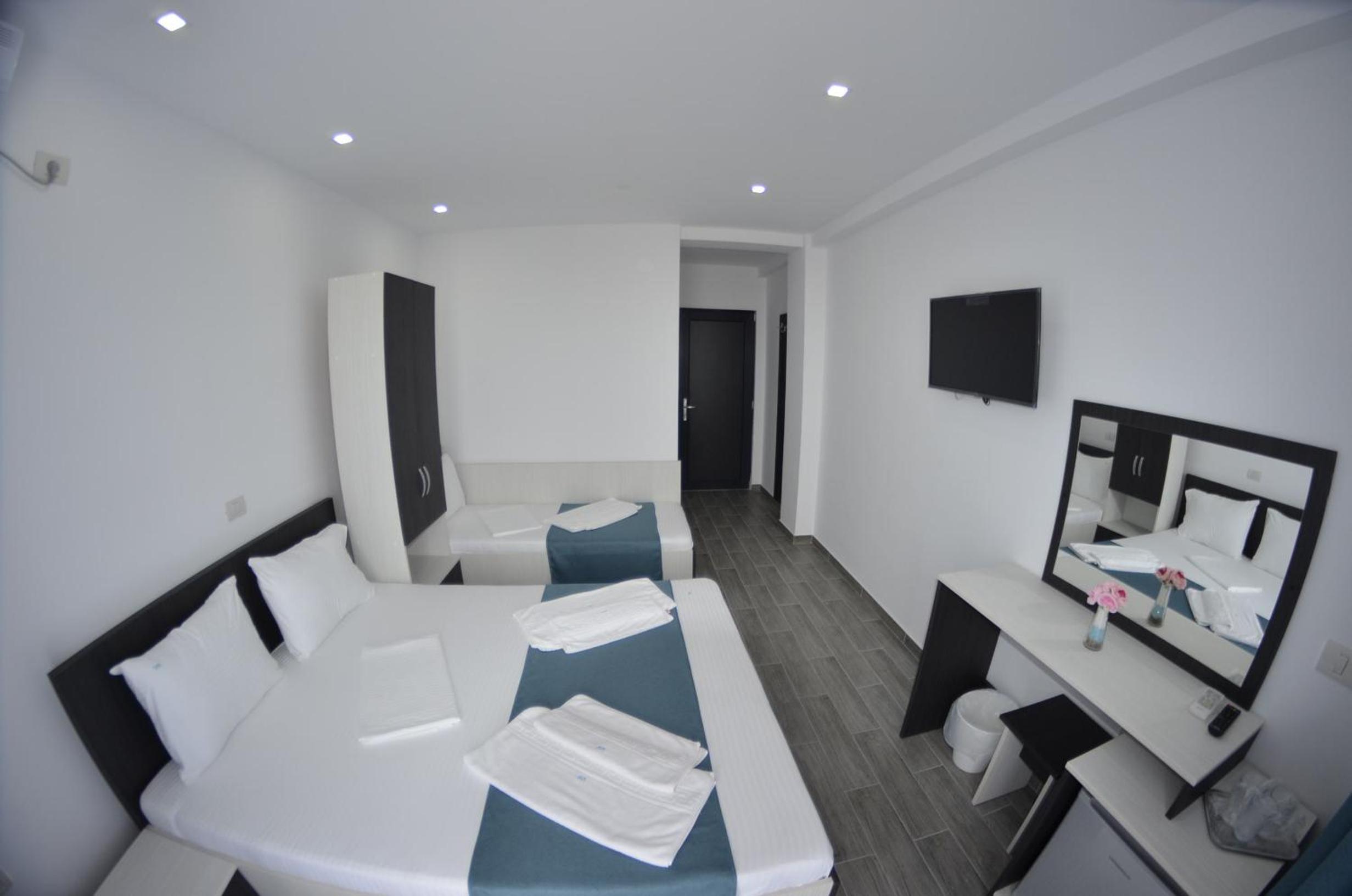 Triple Room - Photo 4
