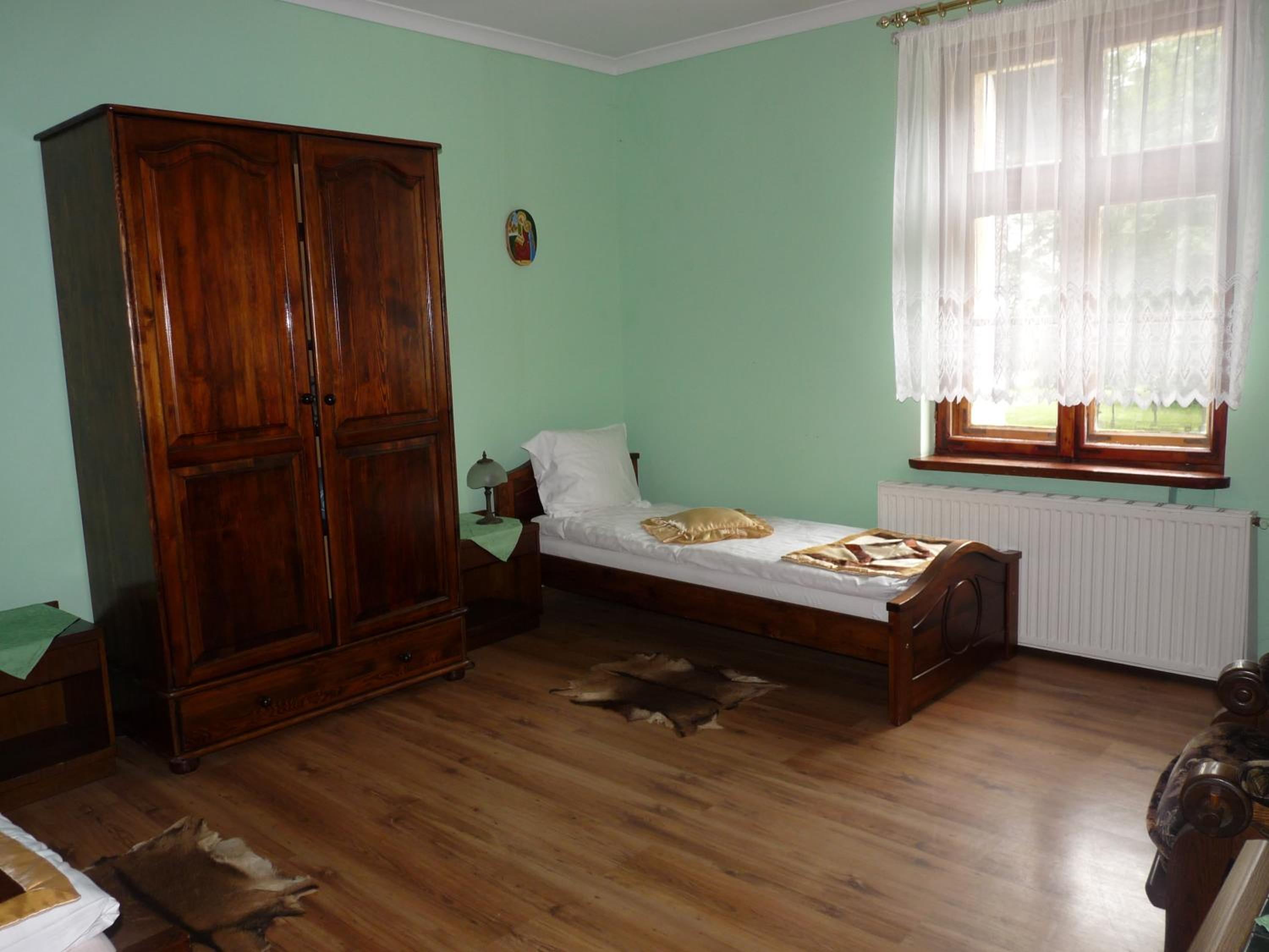 Budget Double Room photo 3