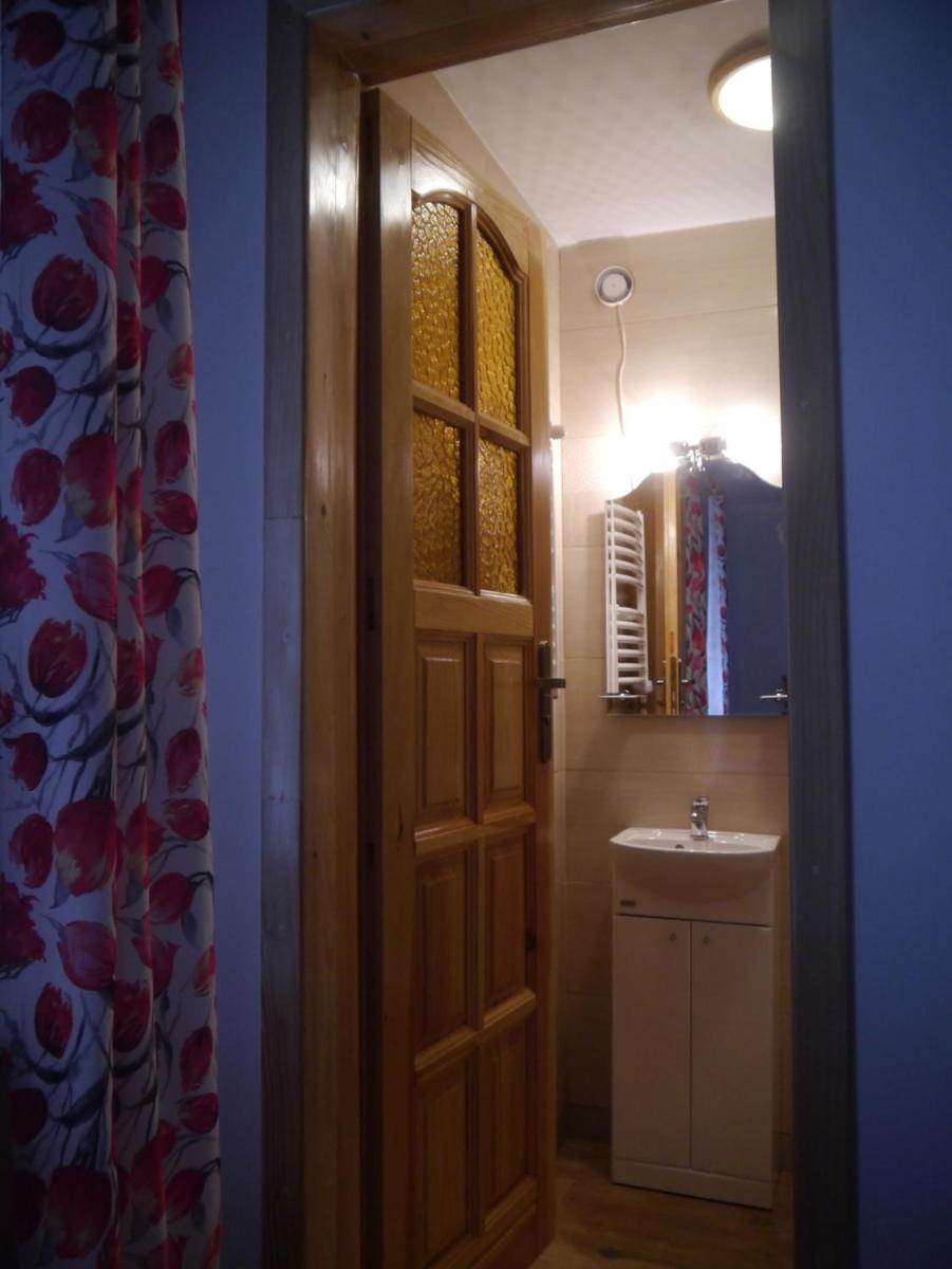 Double Room with Private Bathroom - Photo 1