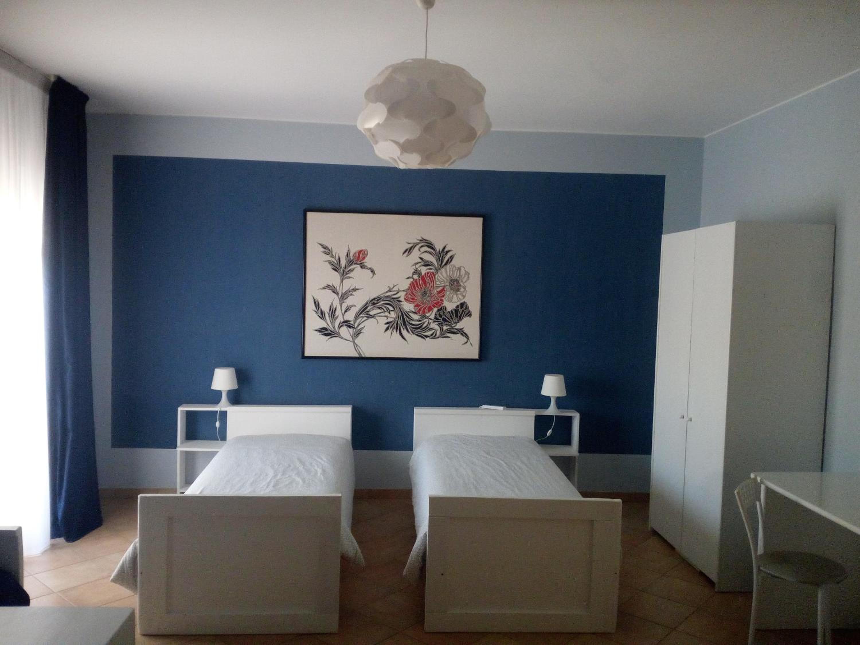 Standard Family Room photo 1