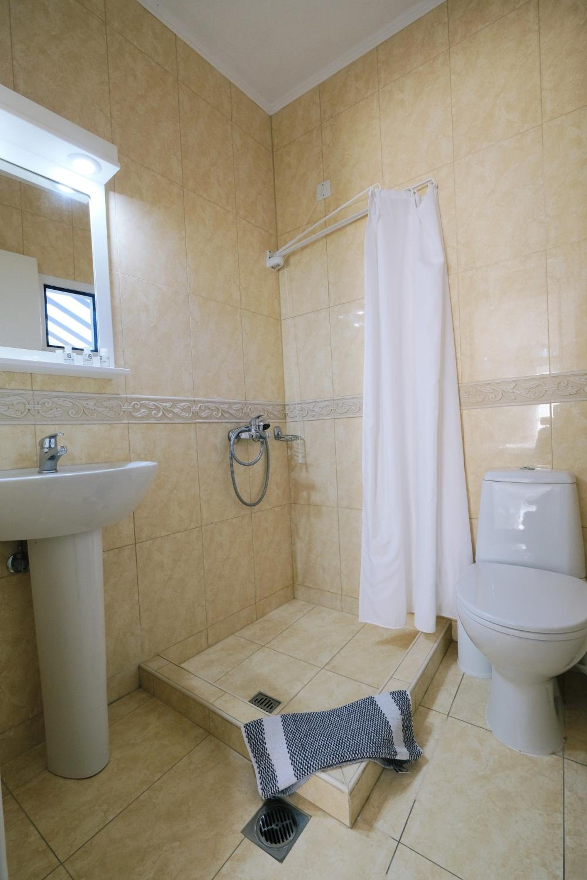 Triple Room photo 2