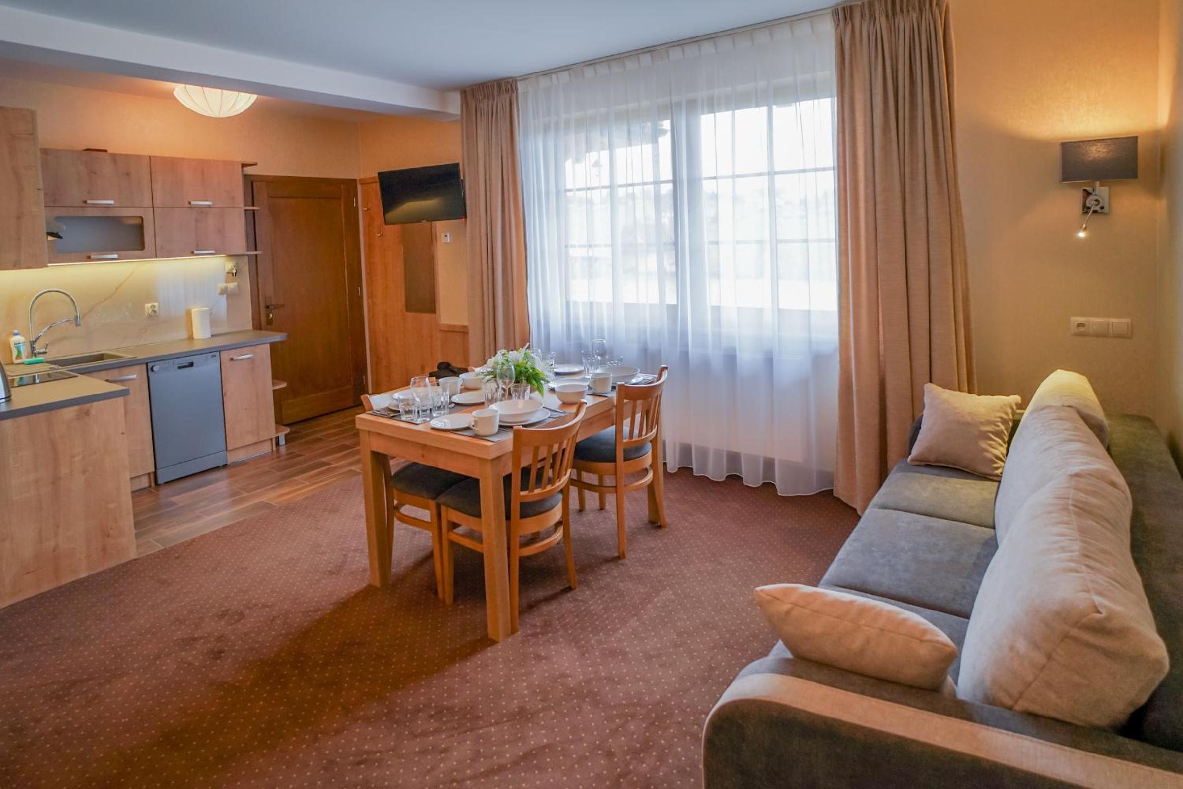 Apartment - Ground Floor - Photo 9