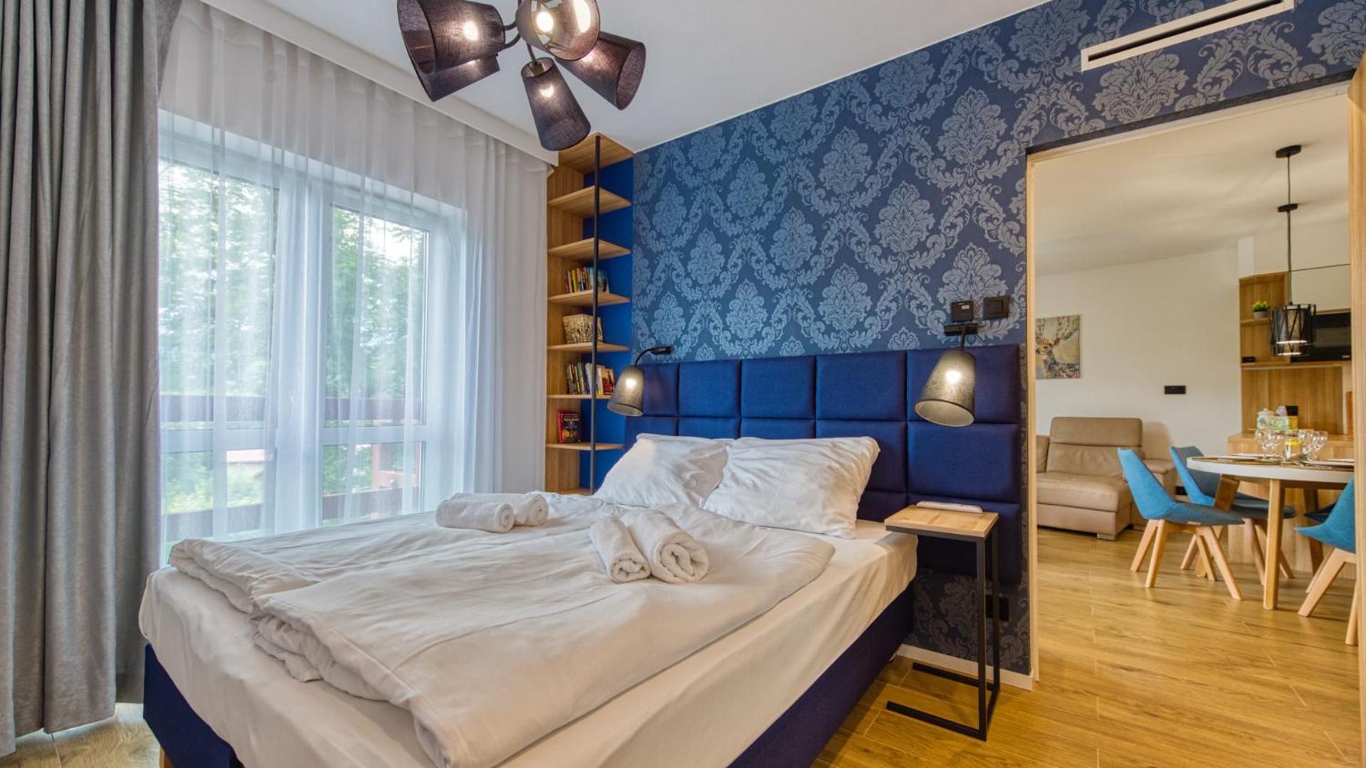 One-Bedroom Apartment - Photo 6