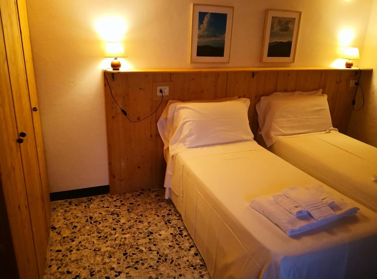 Two-Bedroom House (4 Adults)
