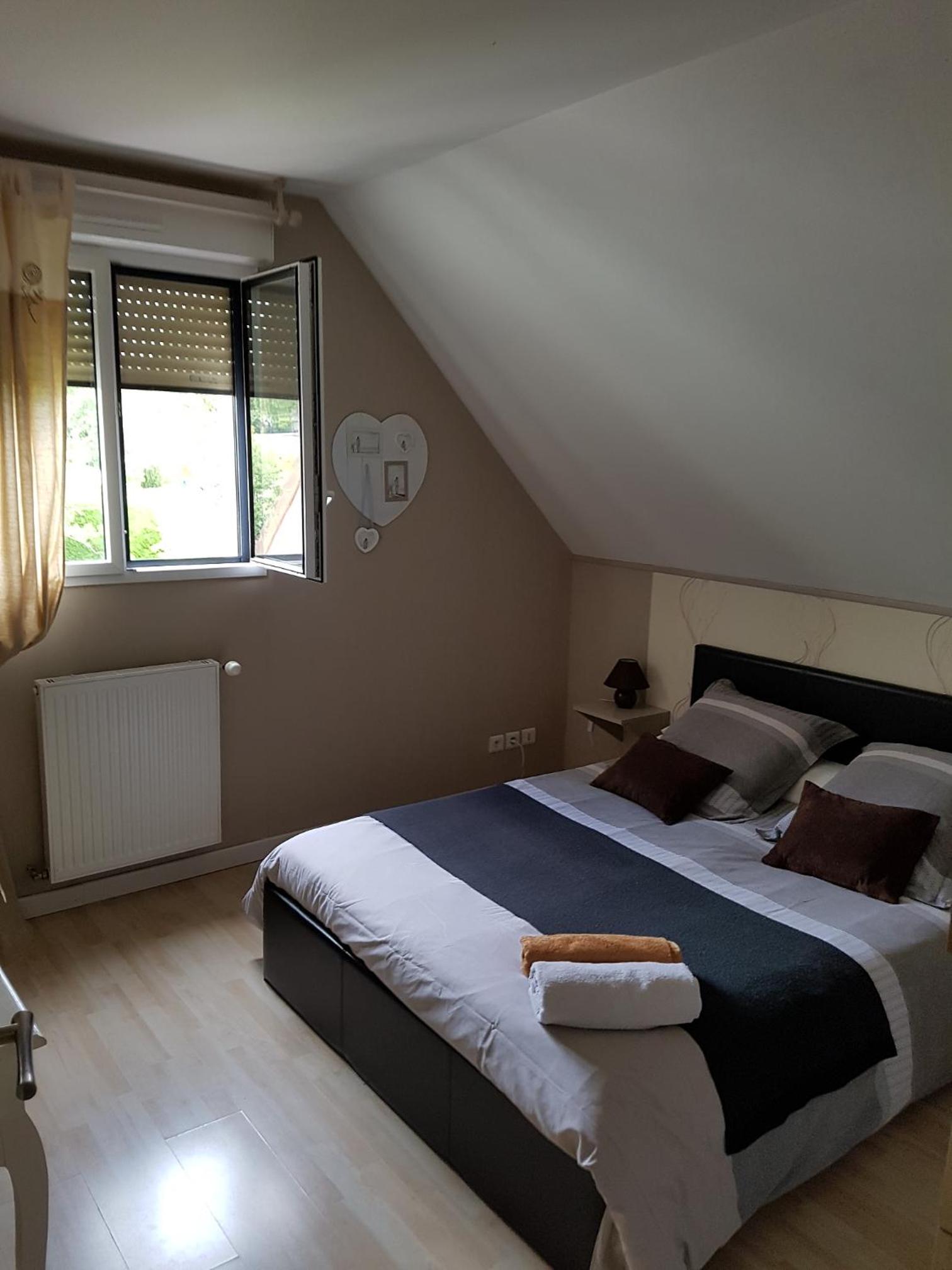 Small Double Room - Photo 4