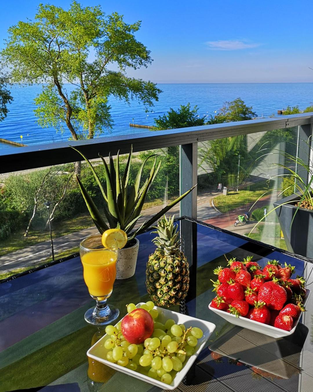 Studio Apartment with Sea View photo 3