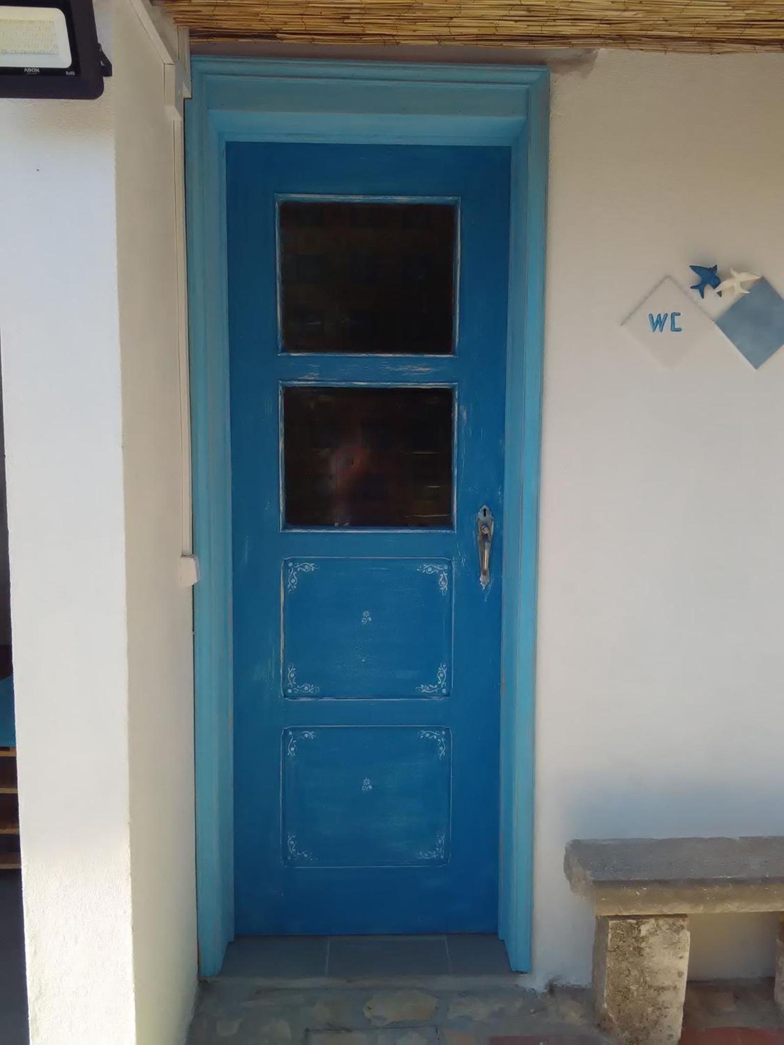 Two-Bedroom House - Photo 4