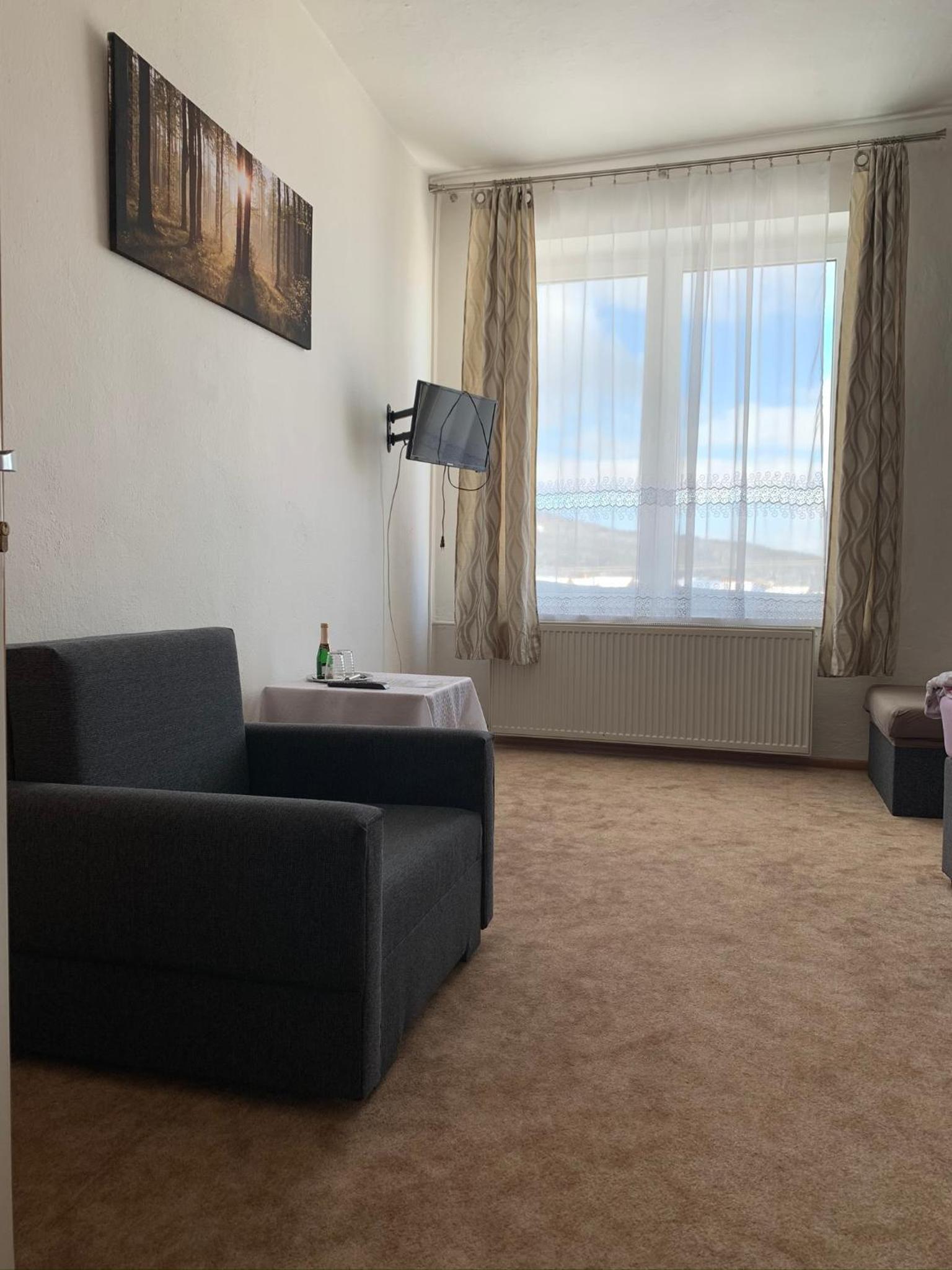 Triple Room with Bath photo 1