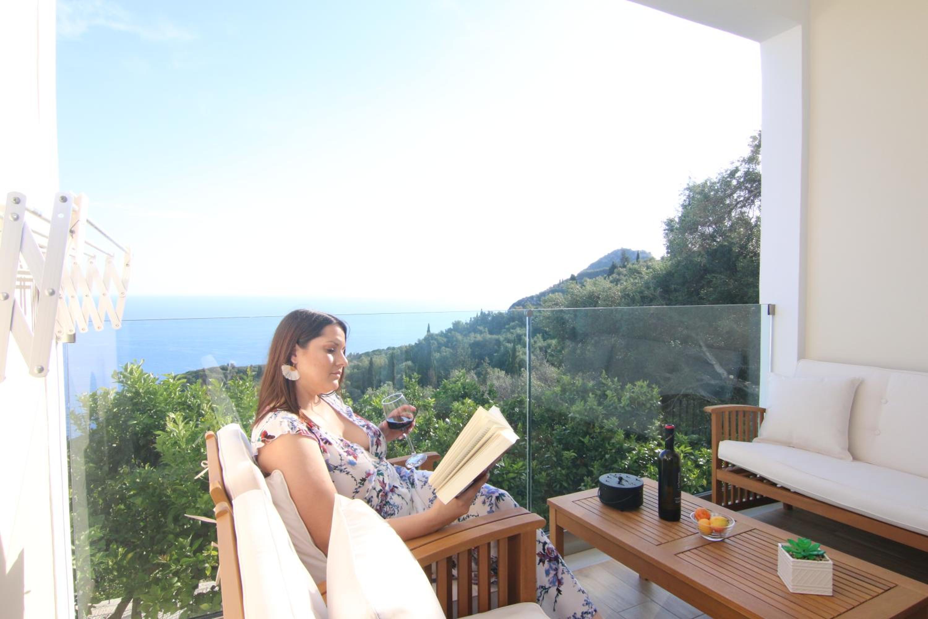 Apartment with Sea View photo 1