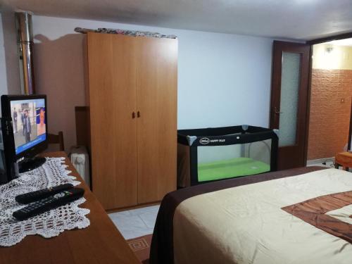 One-Bedroom House
