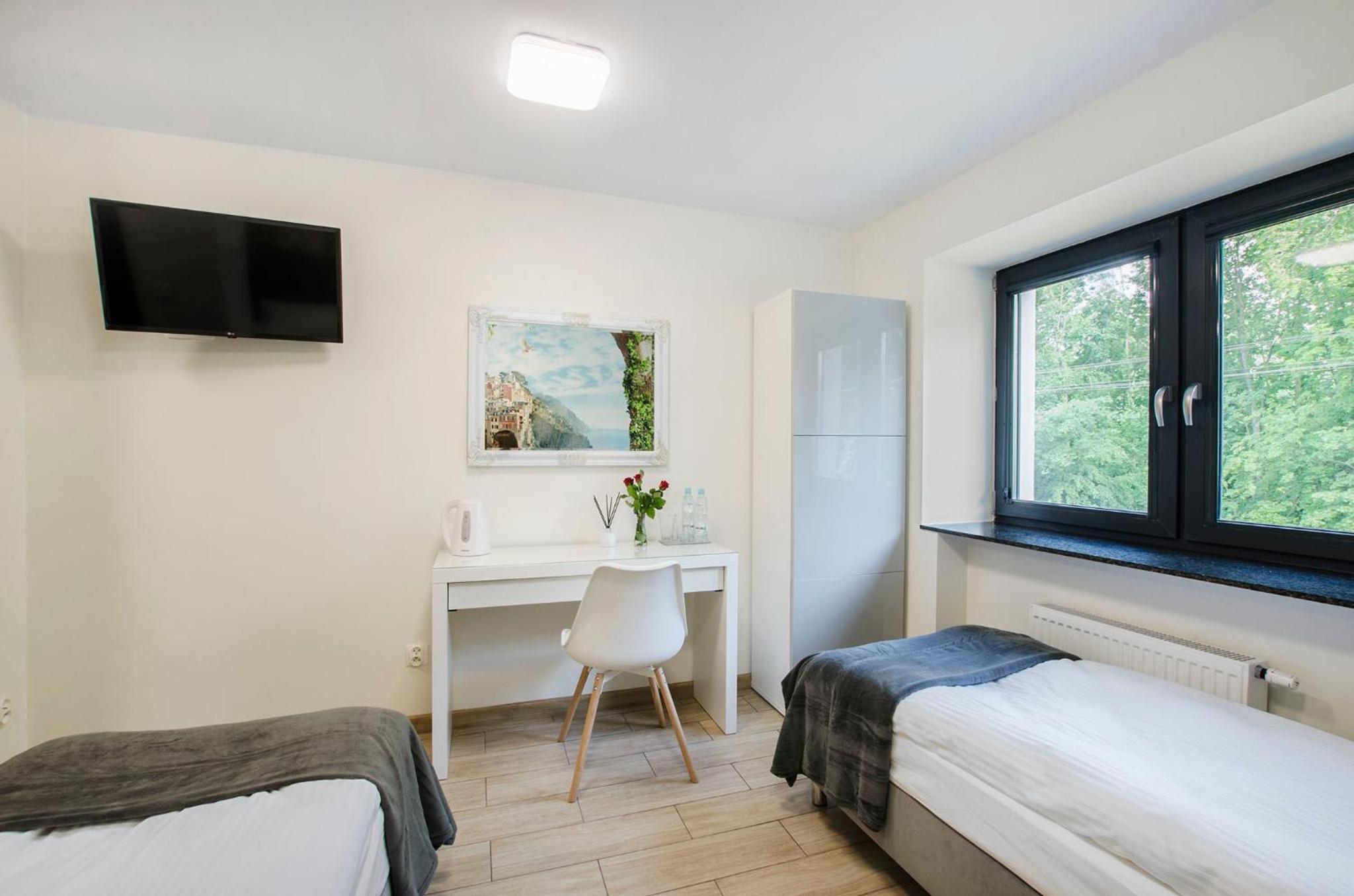 Standard Twin Room photo 3
