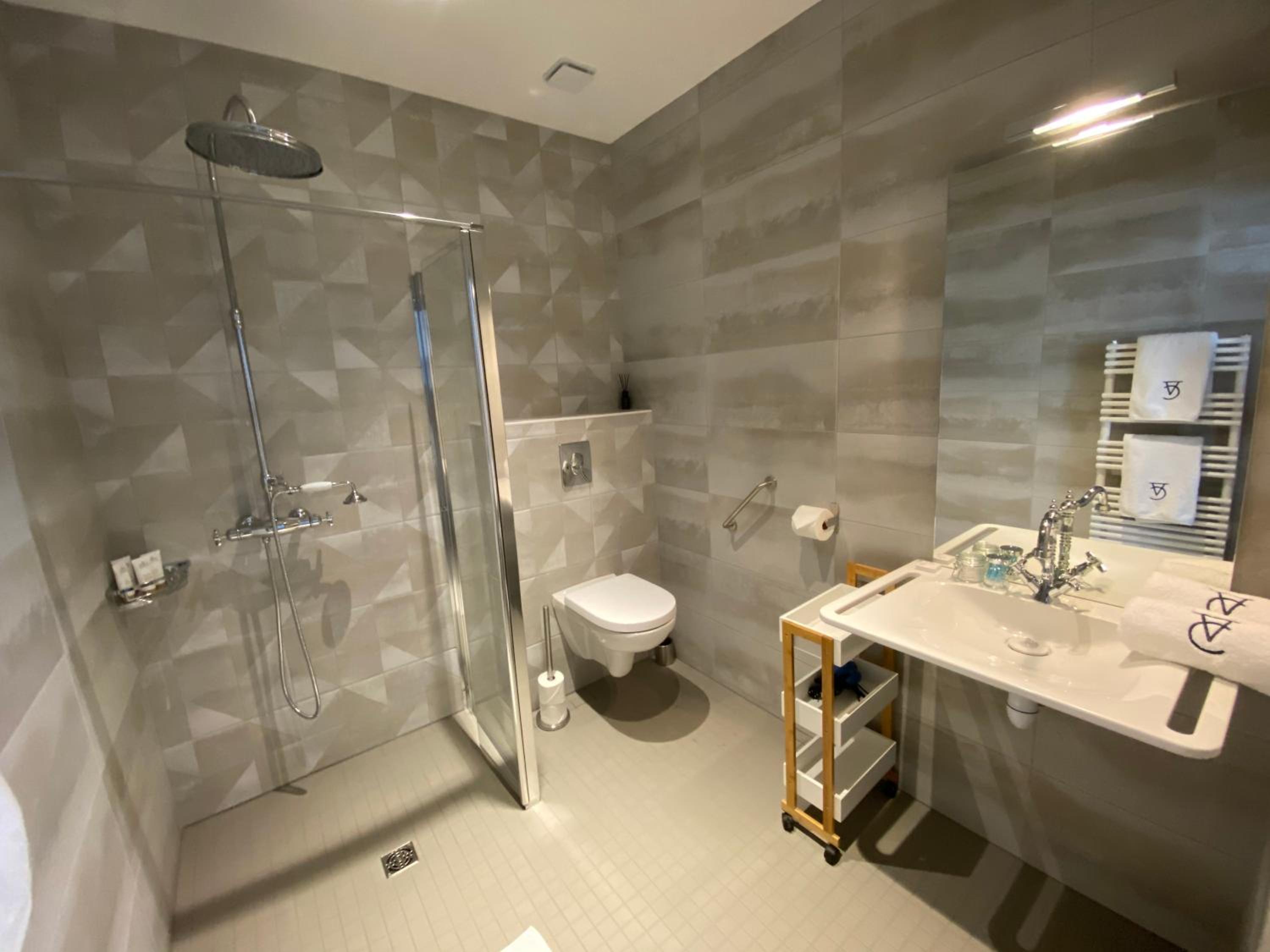 Double Room with Pool View
