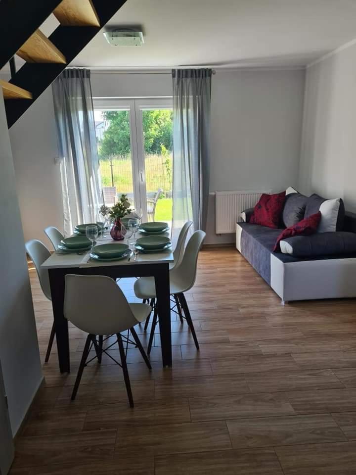 Two-Bedroom House photo 2