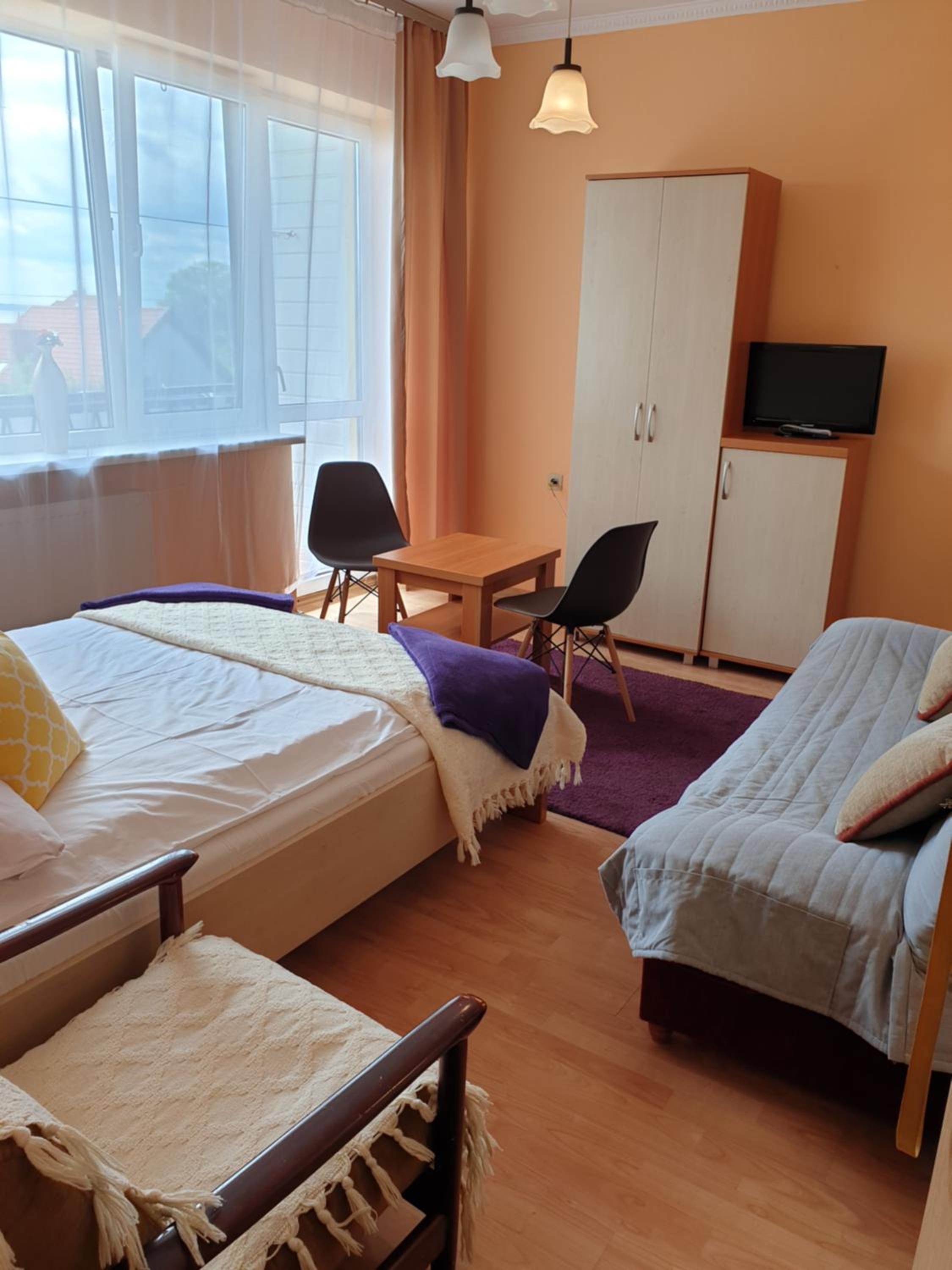 Standard Double Room with Shared Bathroom photo 2