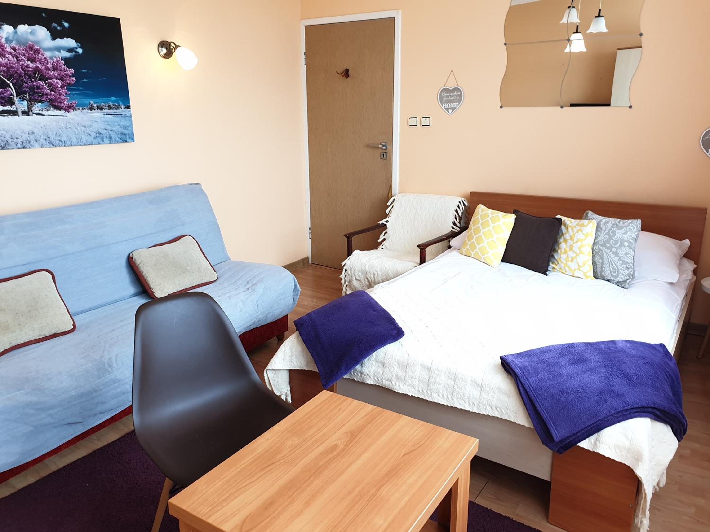 Standard Double Room with Shared Bathroom photo 3