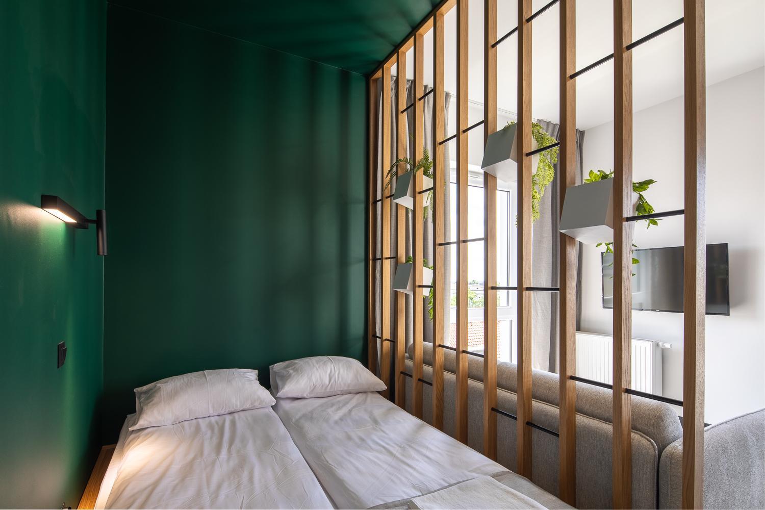King Studio with Sofa Bed - Photo 3