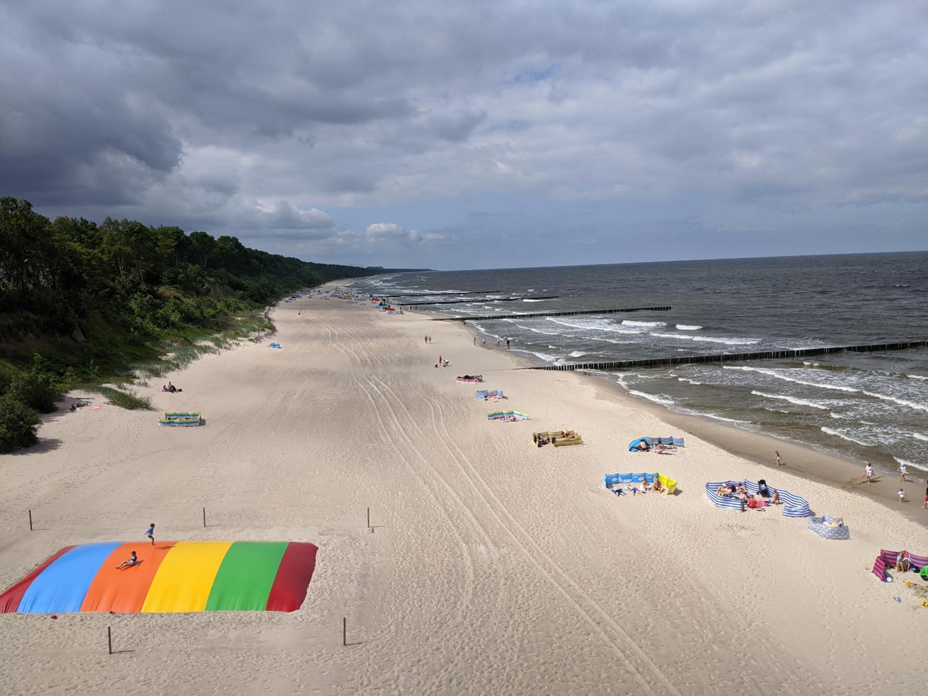Three-Bedroom House photo 3